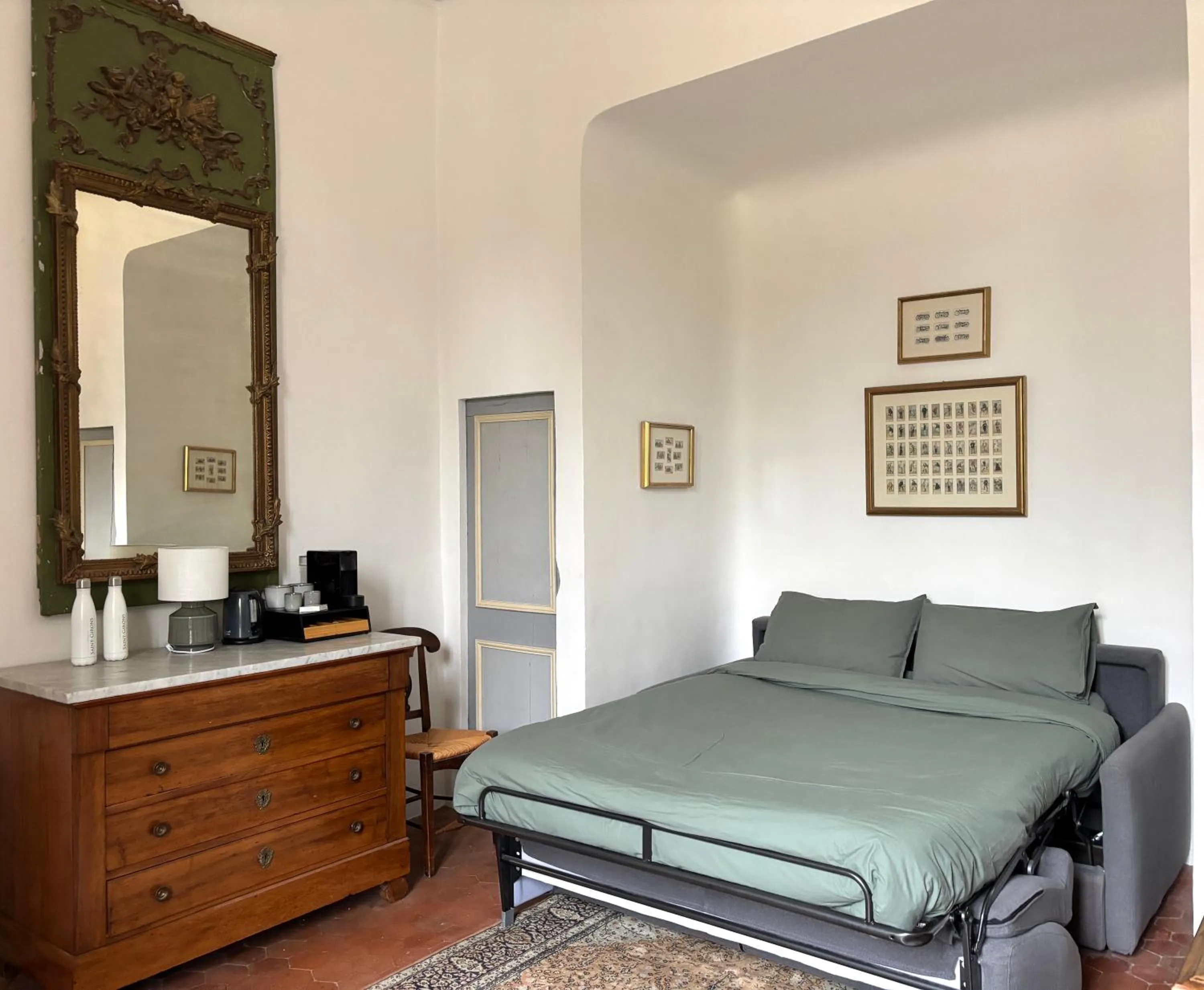 Bed in Château de Saint-Girons - Luxury Guest House in Provence
