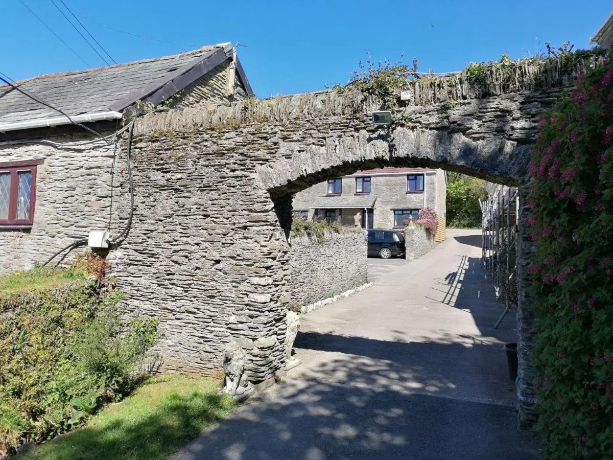 Trimstone Manor Hotel