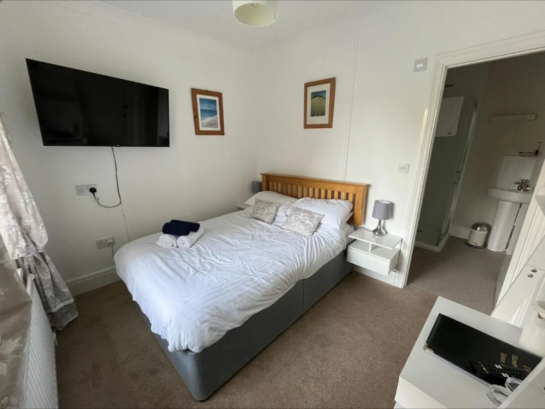 Bed in Trimstone Manor Hotel