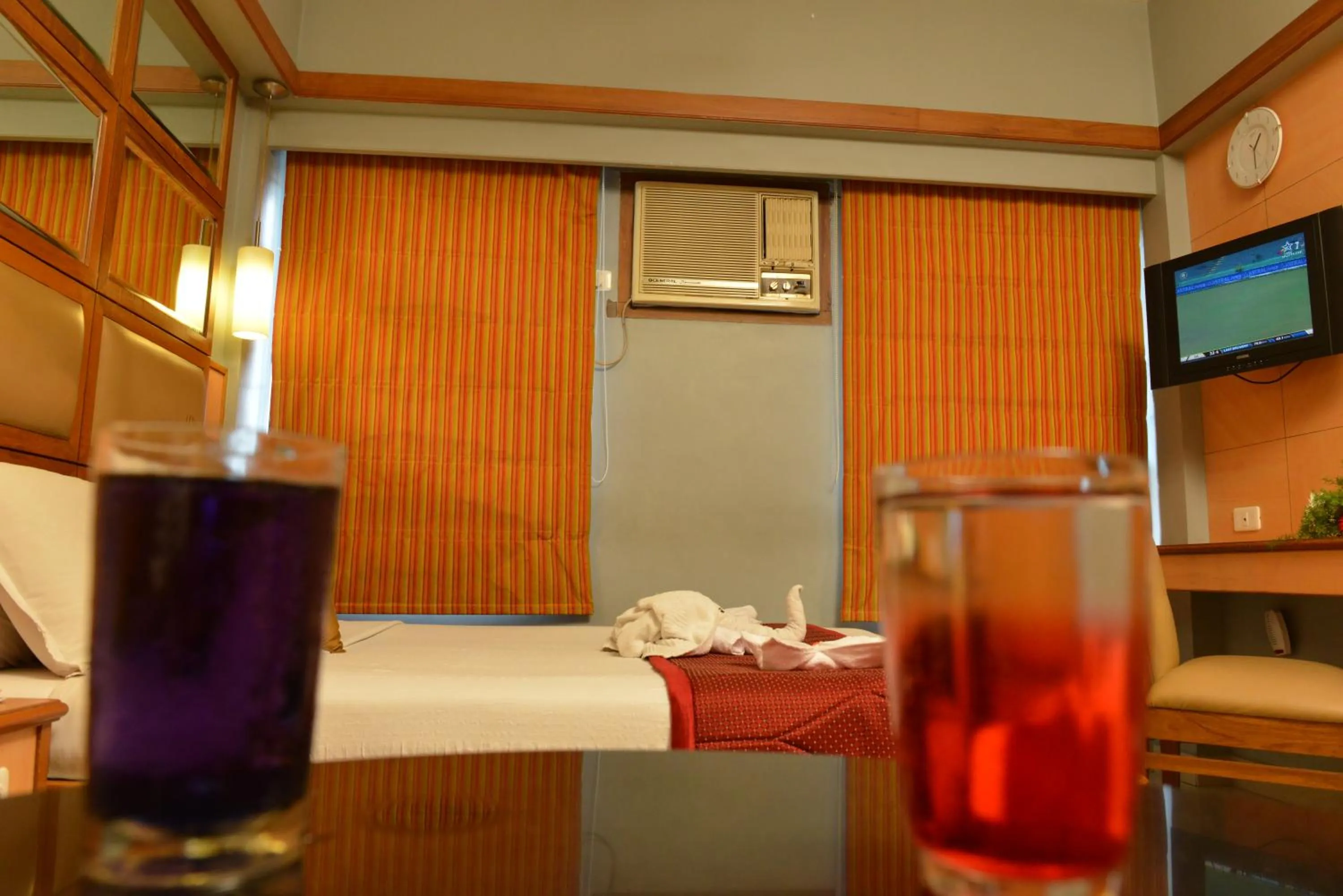 Deluxe Double Room - single occupancy in Sree Bharani Hotels