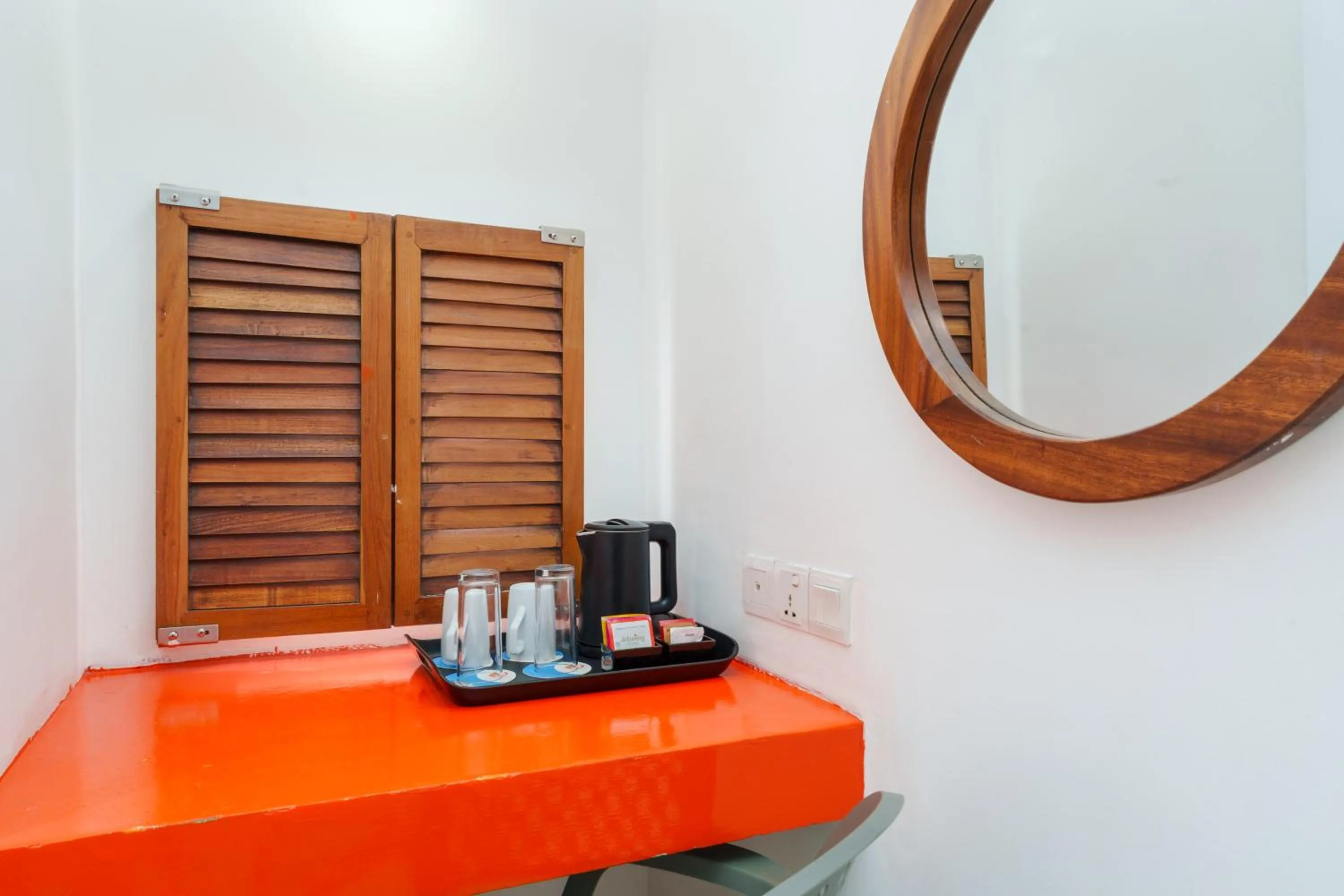 Coffee/tea facilities in Hotel J Negombo