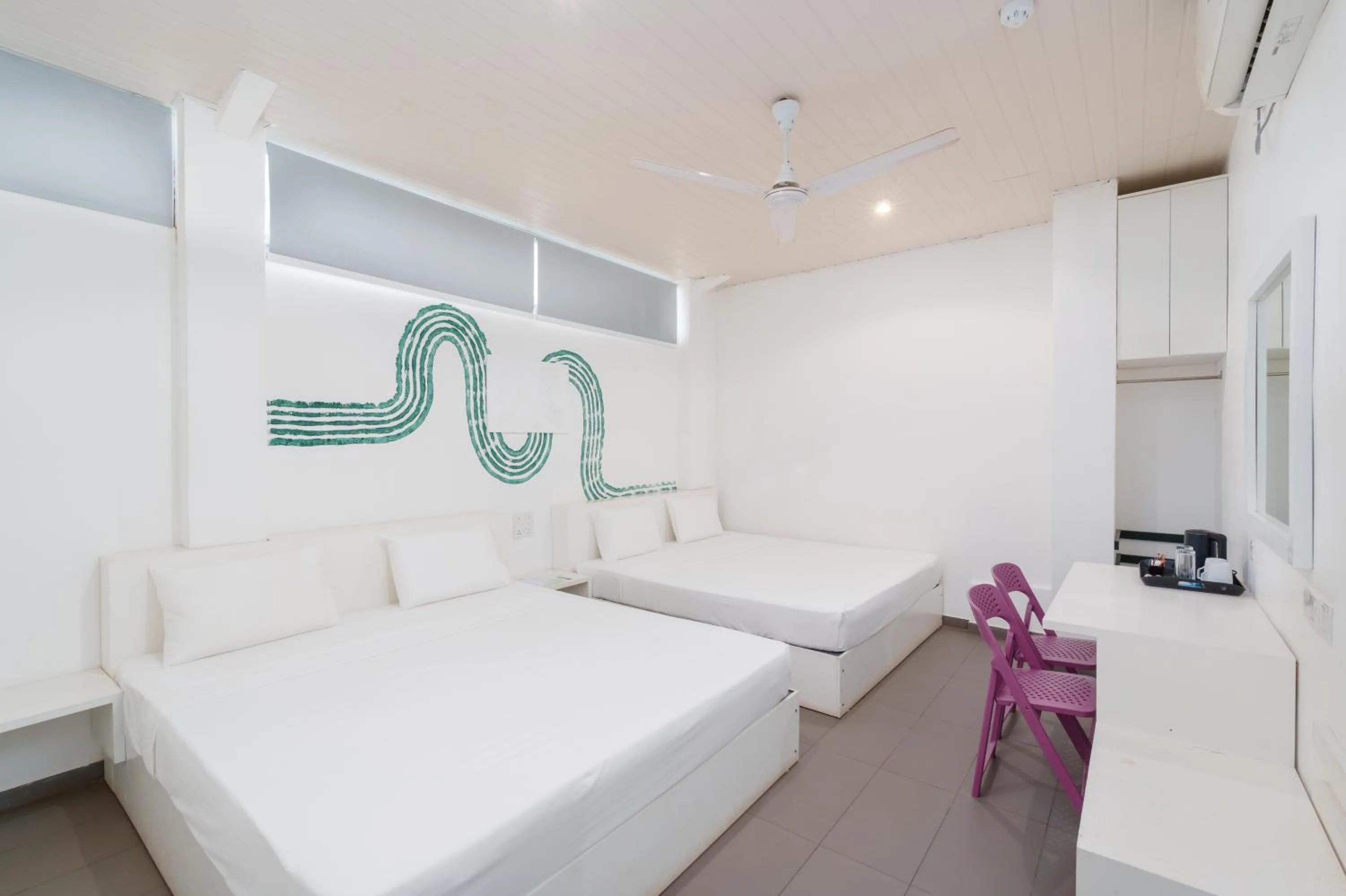 Bathroom, Bed in Hotel J Negombo