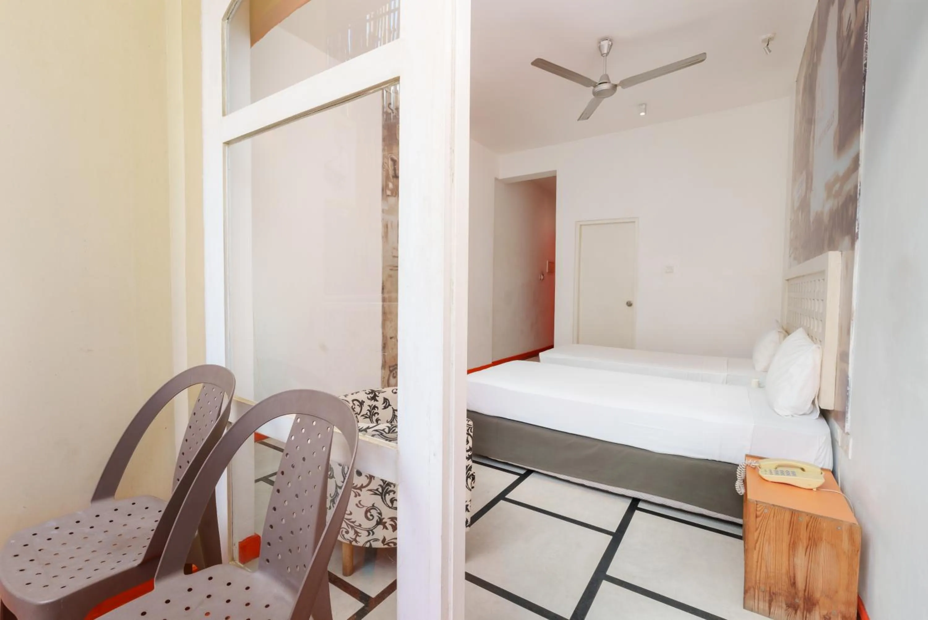 Bed in Hotel J Negombo