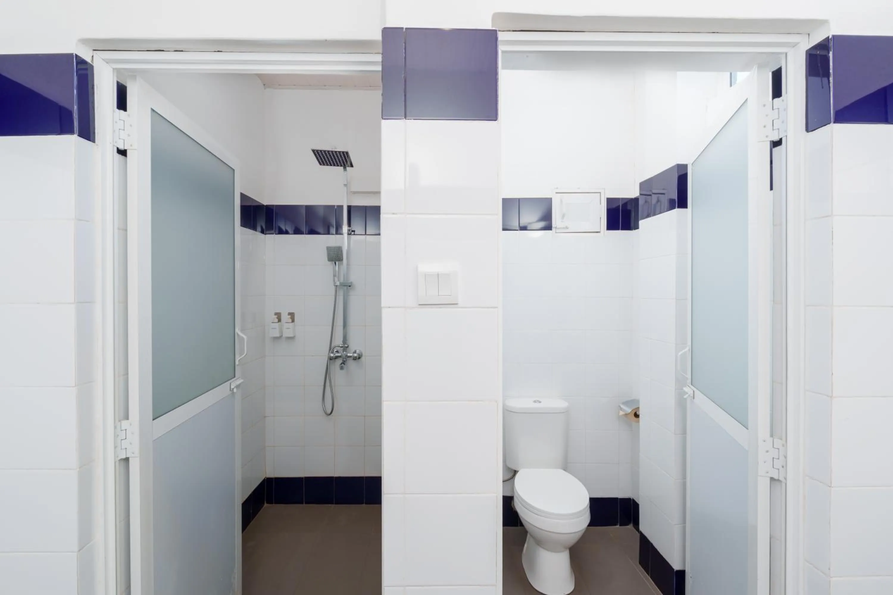 Toilet in Hotel J Negombo