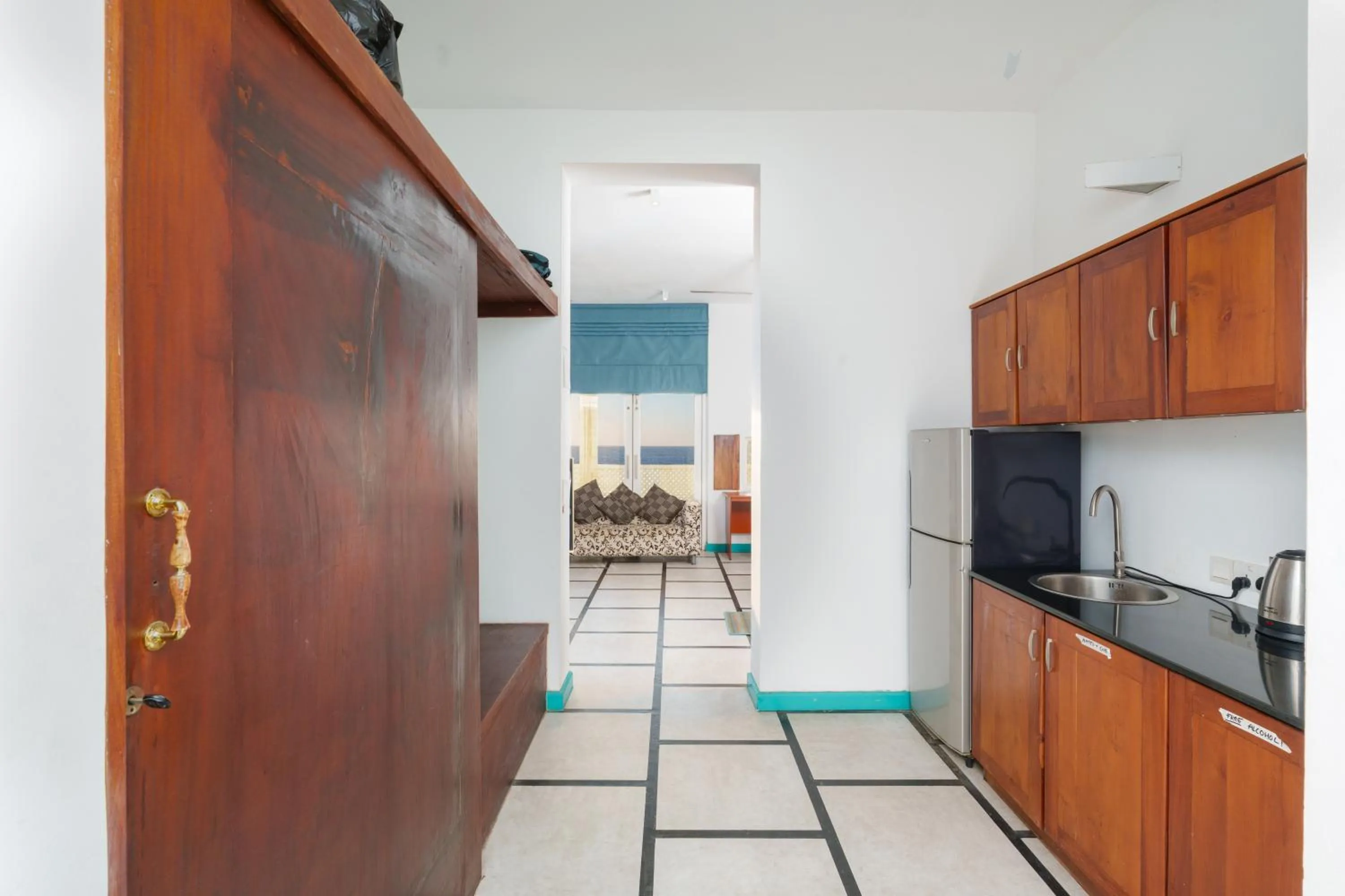 Bedroom in Hotel J Negombo