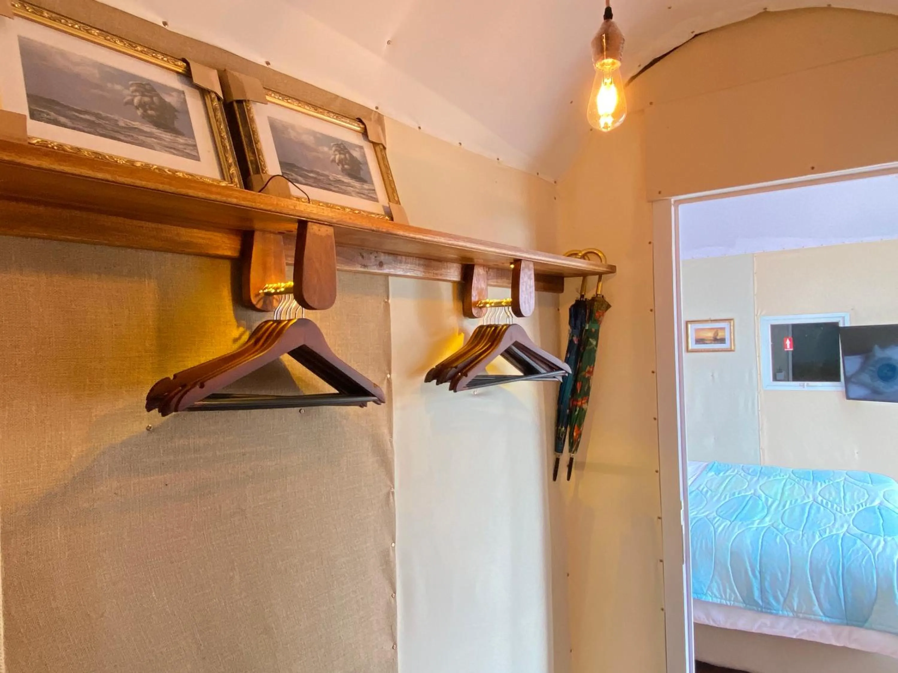 Pondanu Cabins By The Lake