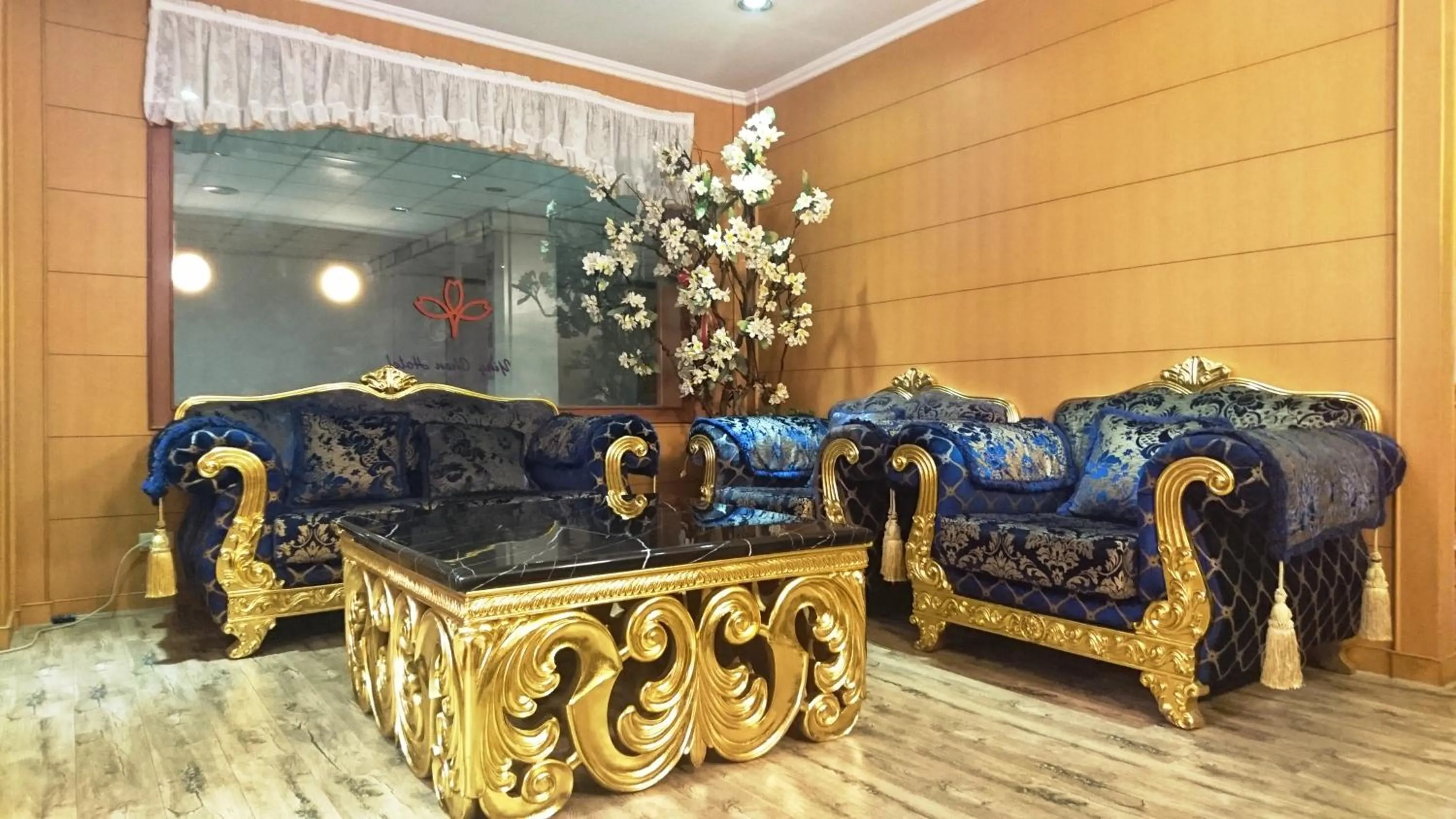 Lobby or reception in Ying Zhen Hotel