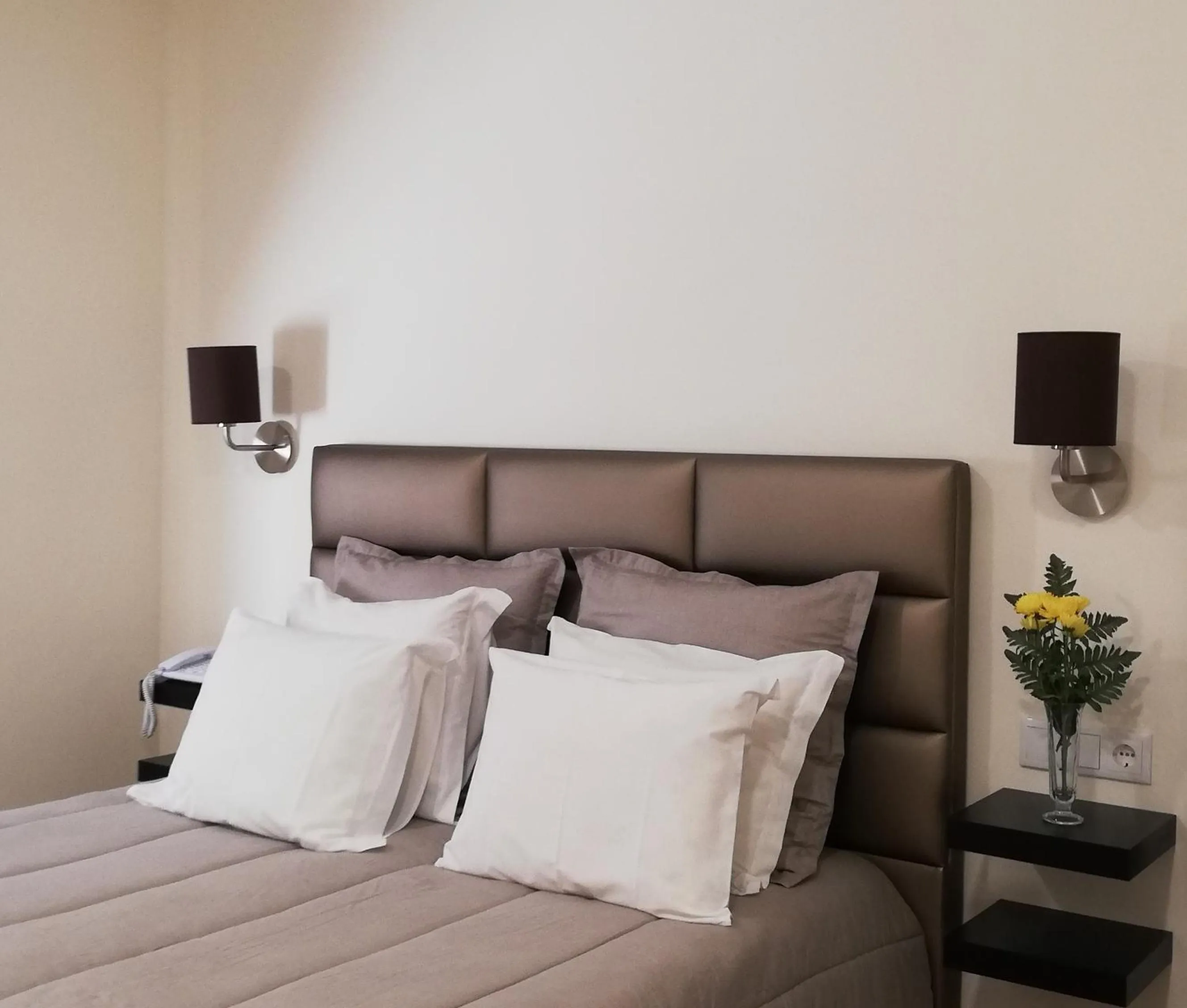 Bed in Hotel Peninsular