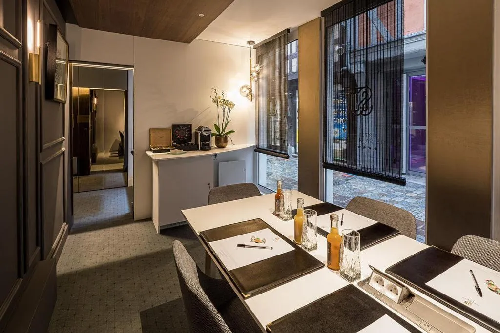 Business facilities in Hotel Relais Saint Jean Troyes