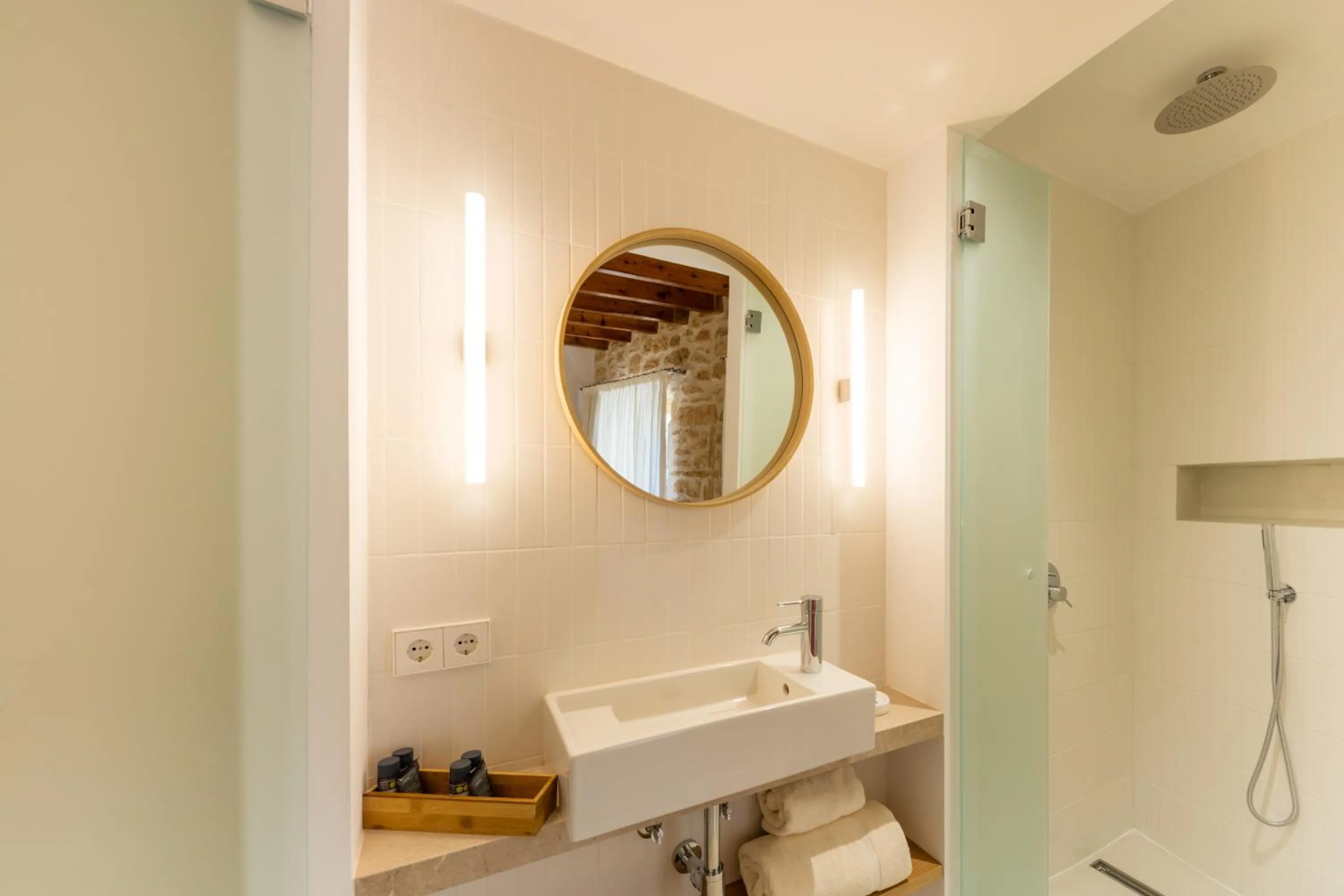 Bathroom in ARA Alcudia