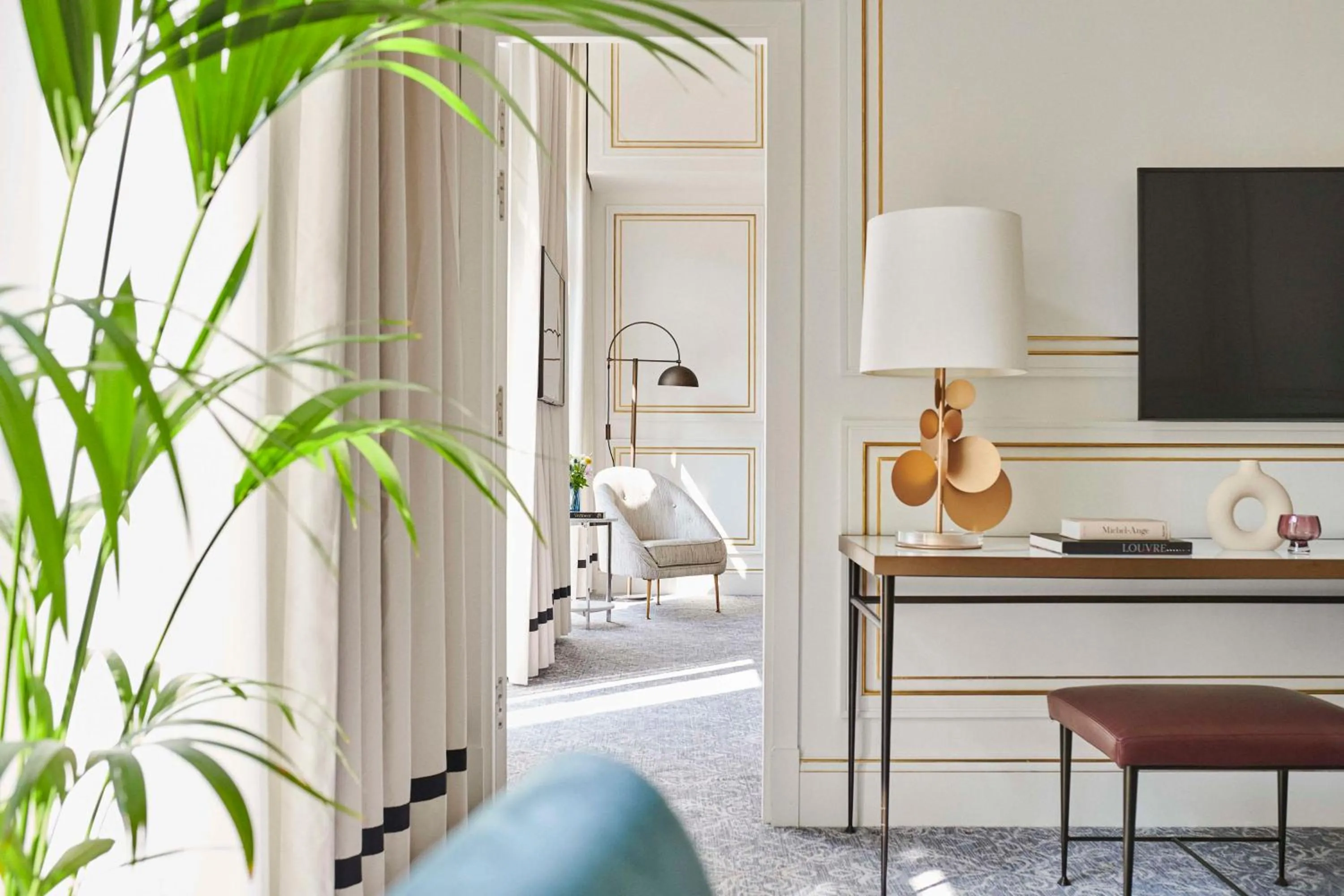 Photo of the whole room in Hôtel du Louvre, in The Unbound Collection by Hyatt