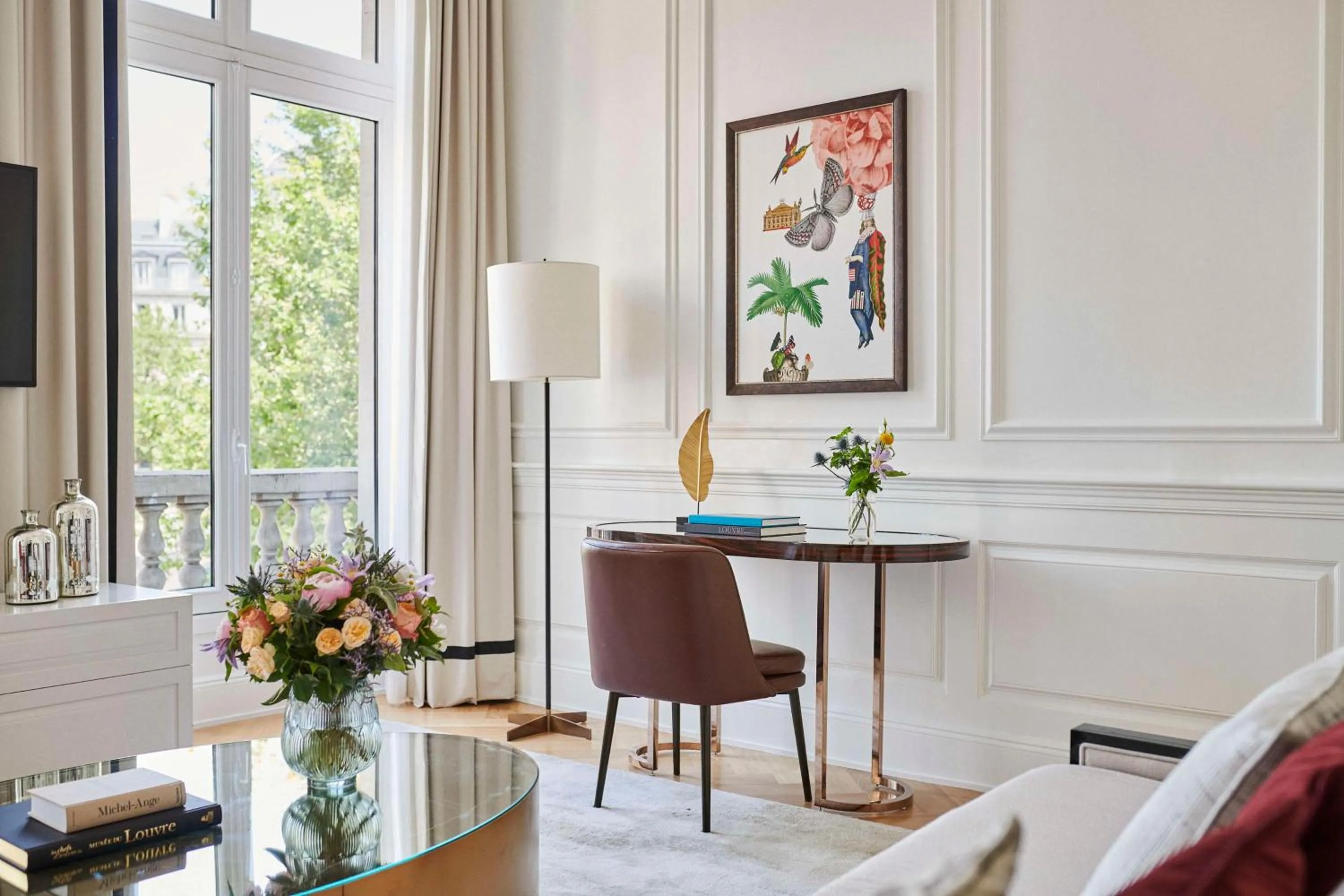 Photo of the whole room in Hôtel du Louvre, in The Unbound Collection by Hyatt