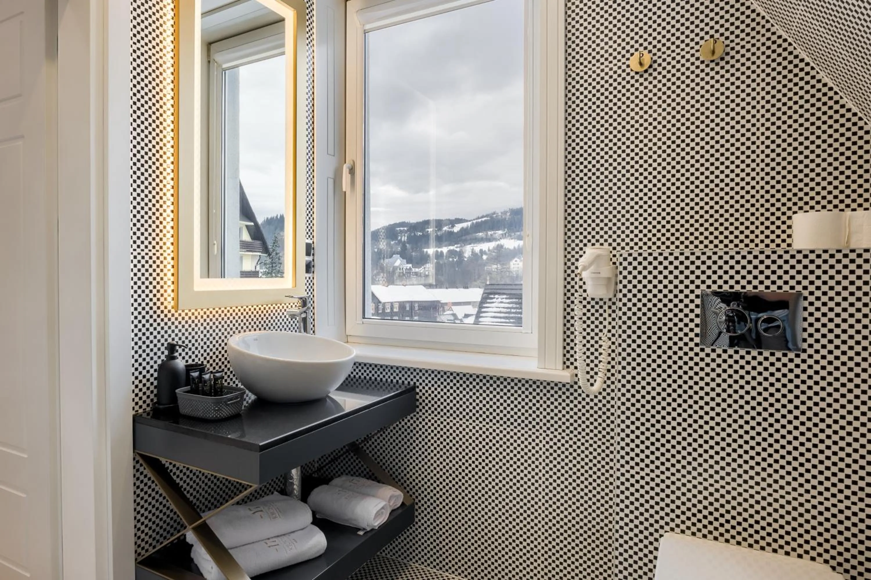 Bathroom in Krupówki 17 Resort & SPA