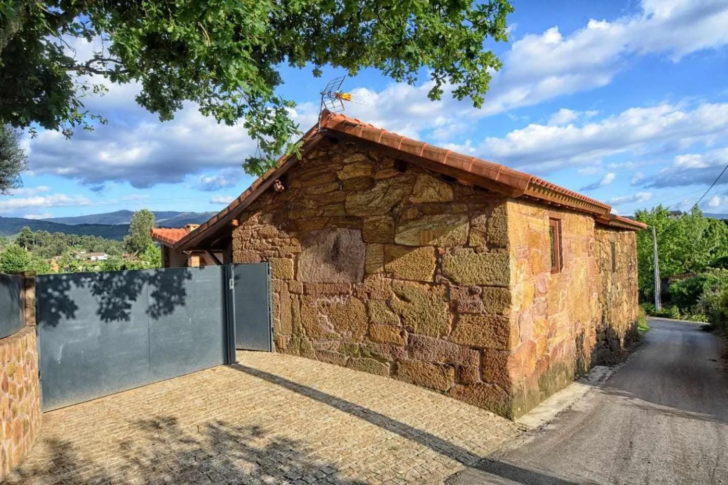 Casa das Vinhas (Camélias de Basto-Turismo Rural)
