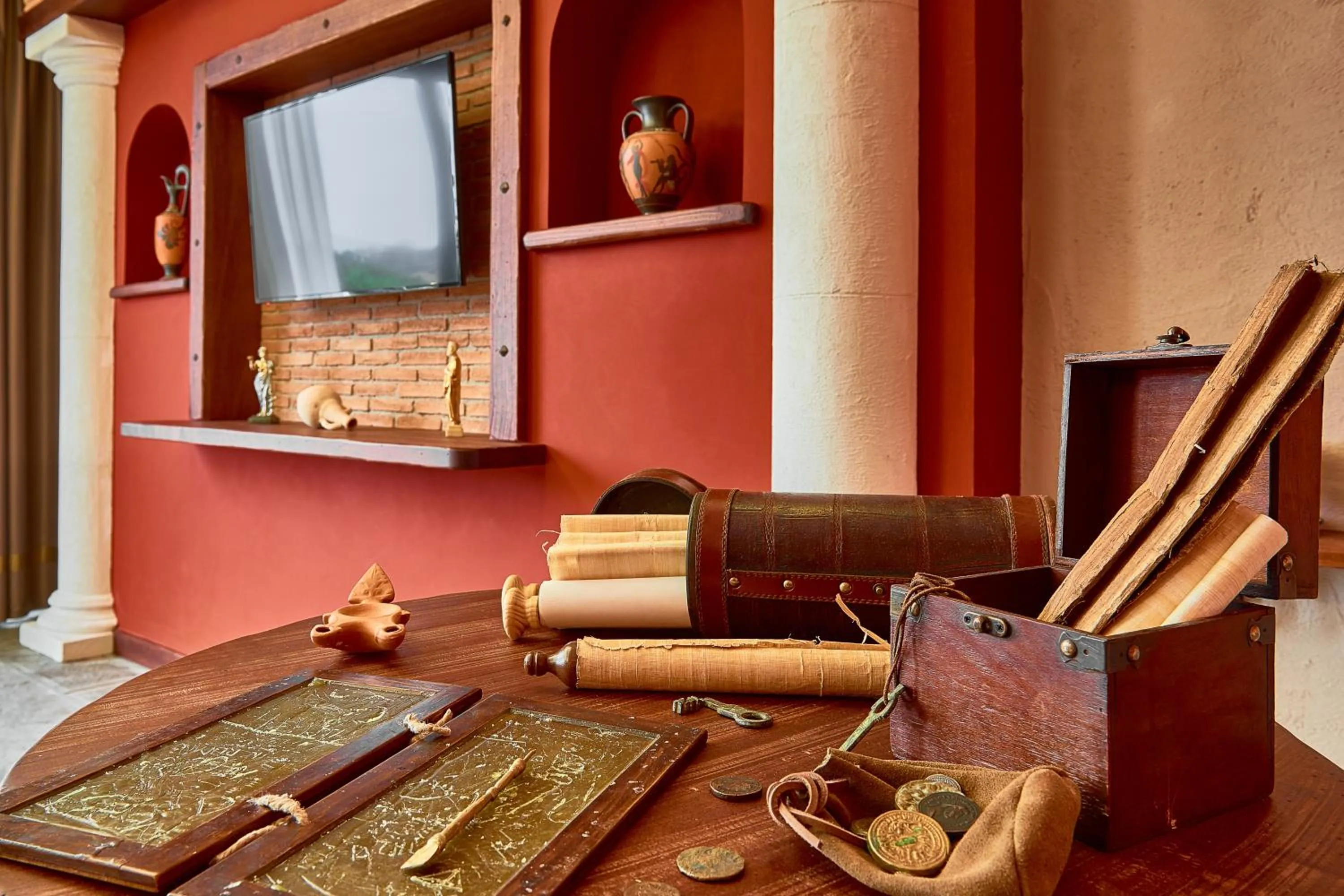 Decorative detail in Hotel del Sole