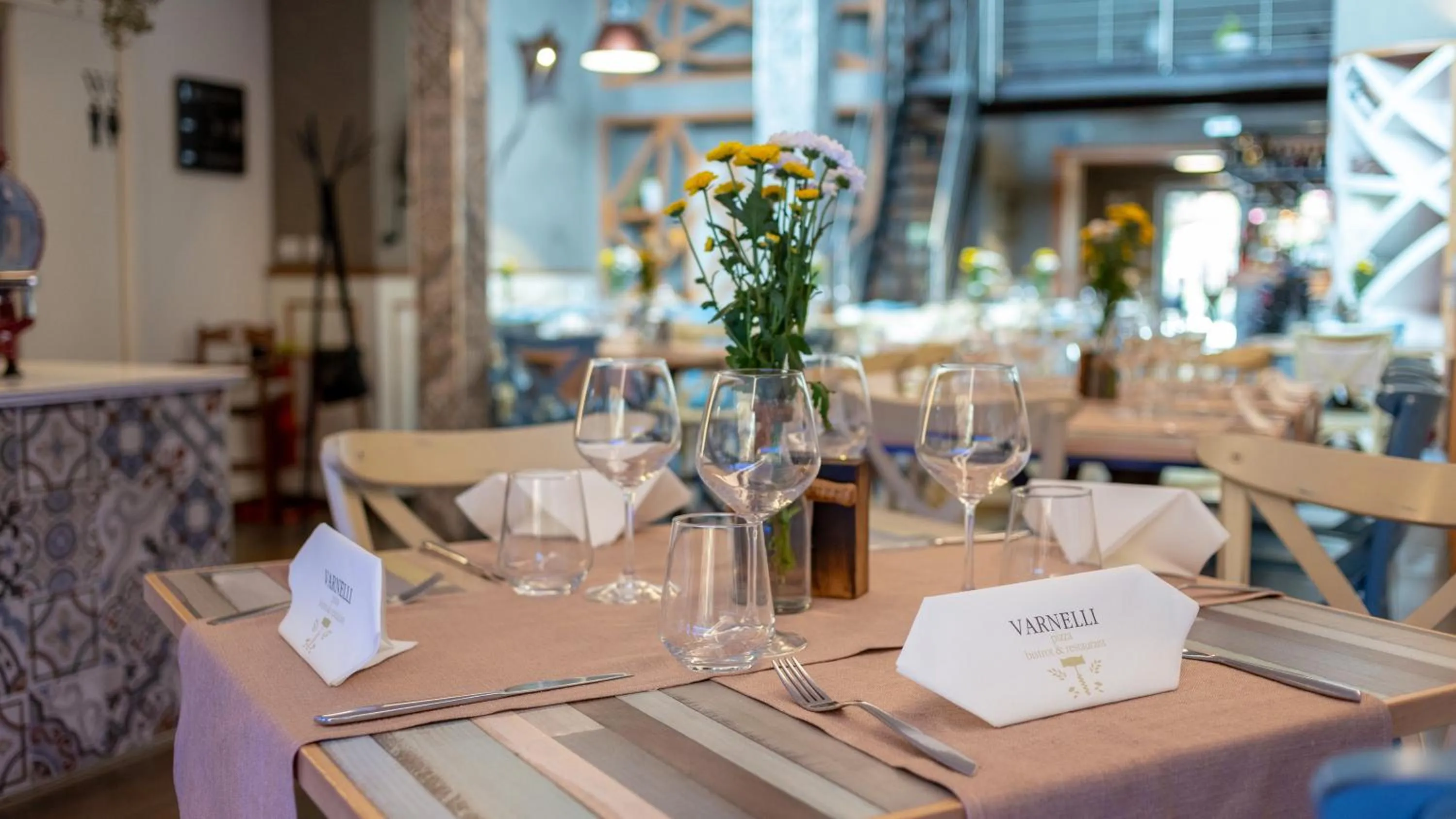 Restaurant/places to eat in Hotel del Sole