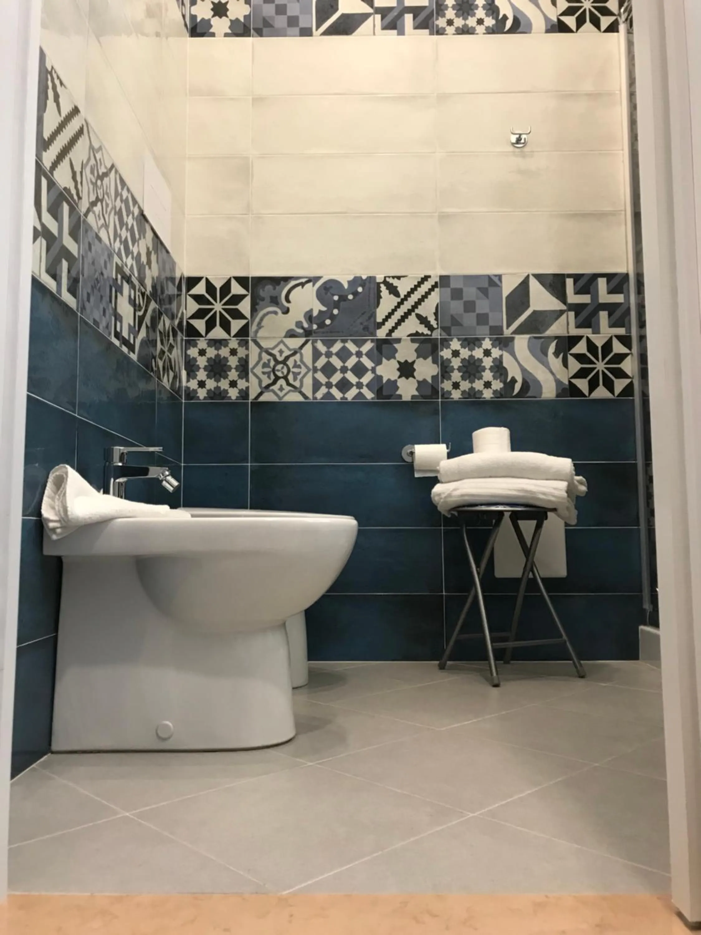 Bathroom in Base Napoli Plebiscito