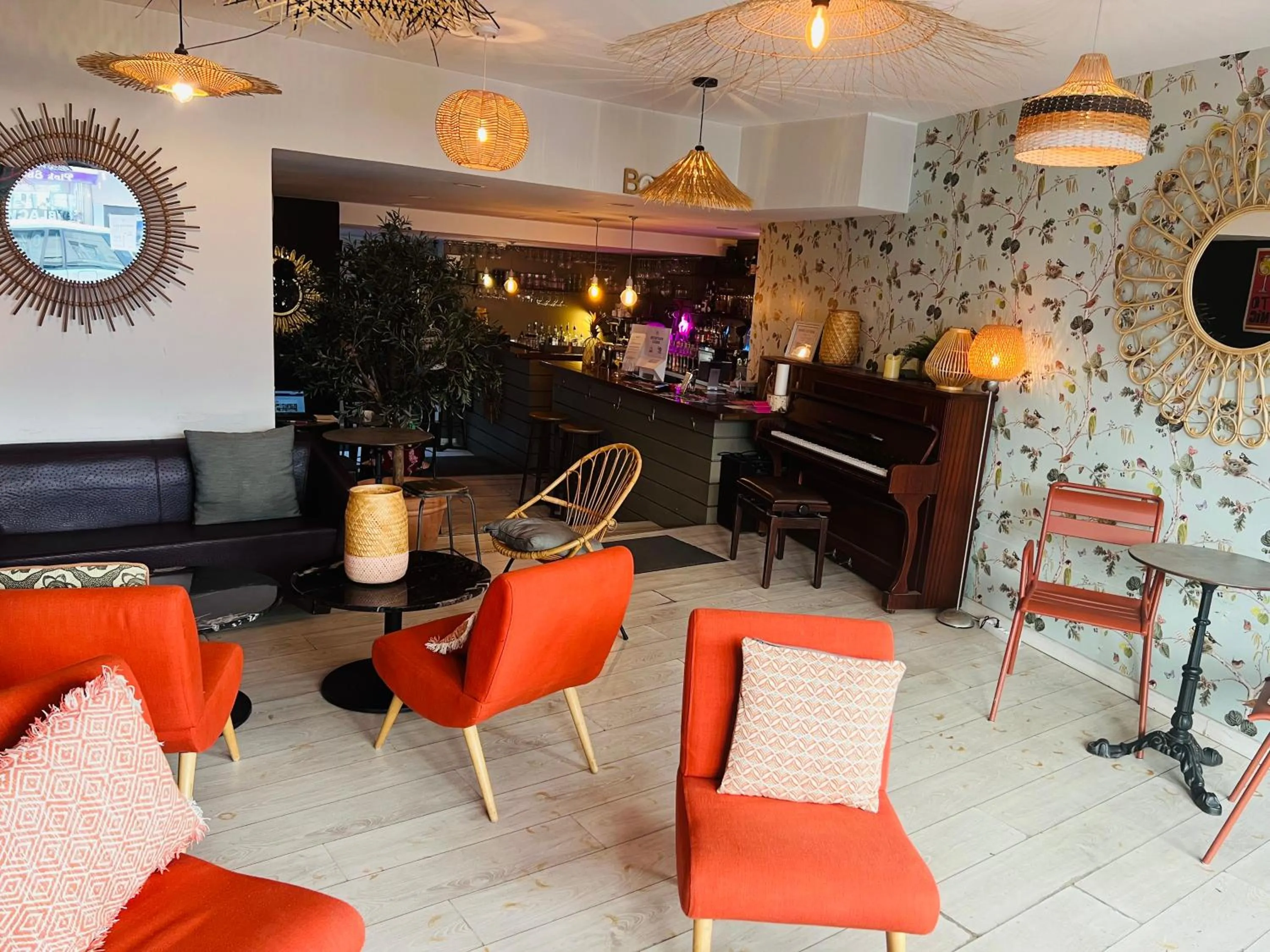 Lounge or bar in Hôtel Central