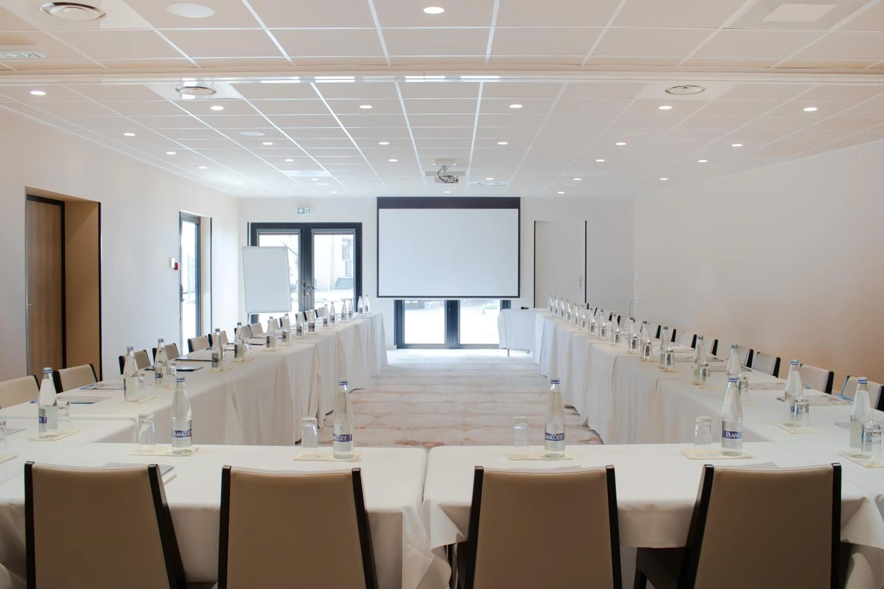 Meeting/conference room in Brit Hotel Nantes La Beaujoire Parc Expo