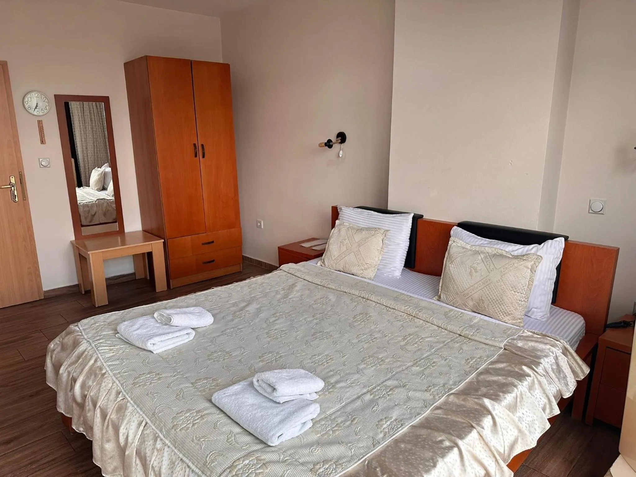 Bed in Hotel Green Center Gili