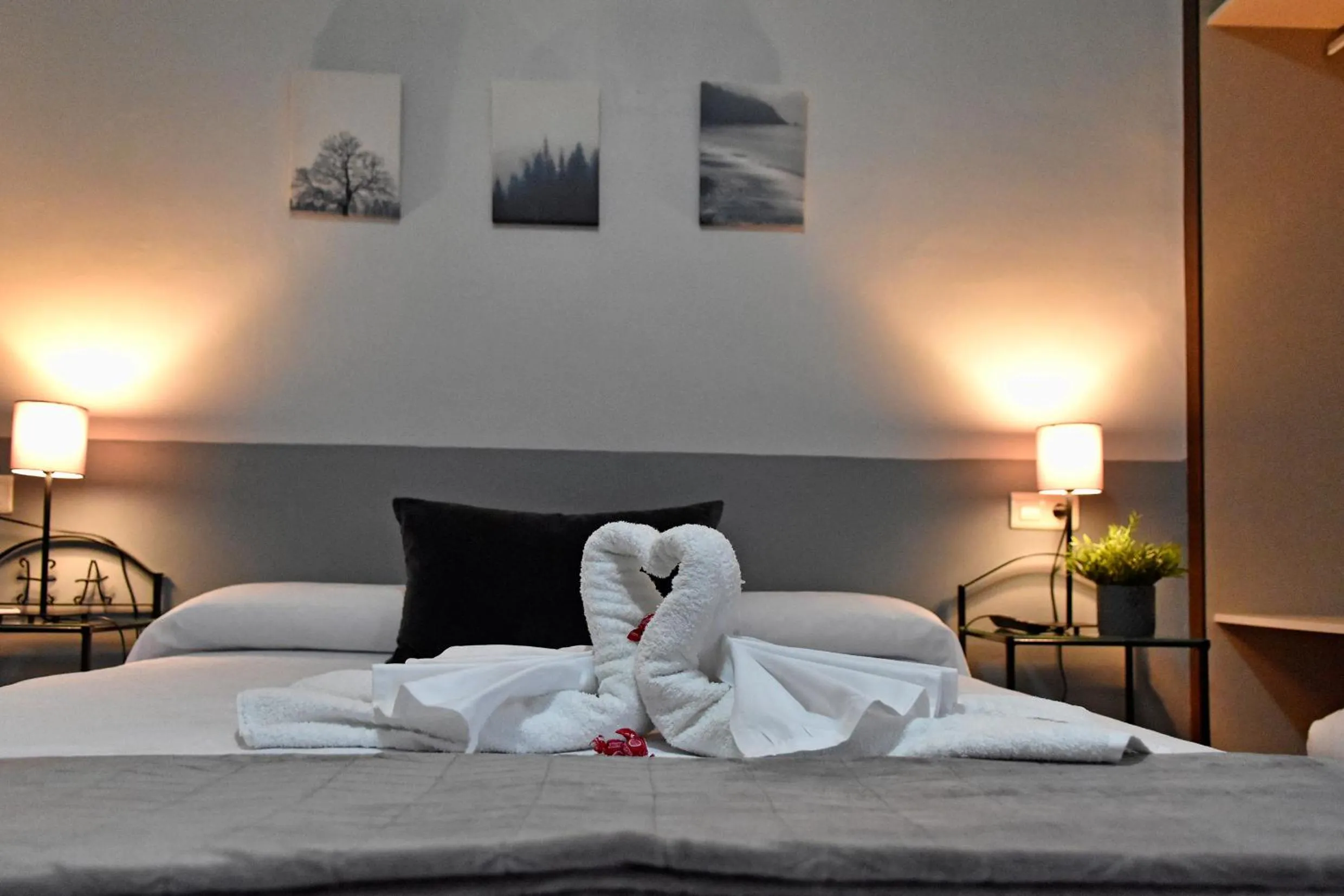 Bed in Hotel Rural & Restaurante Las Camaretas