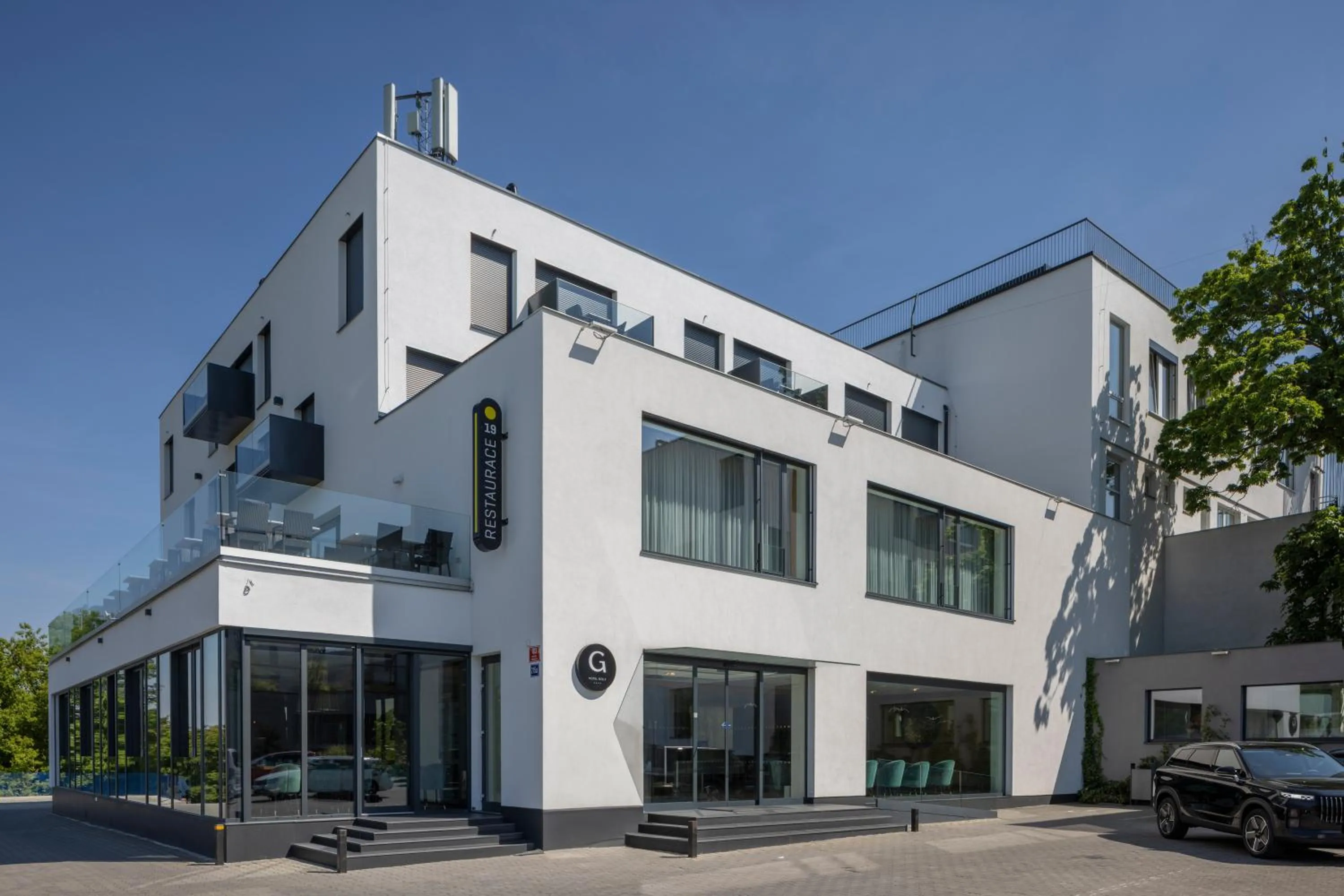 Property building in Hotel Golf Prague