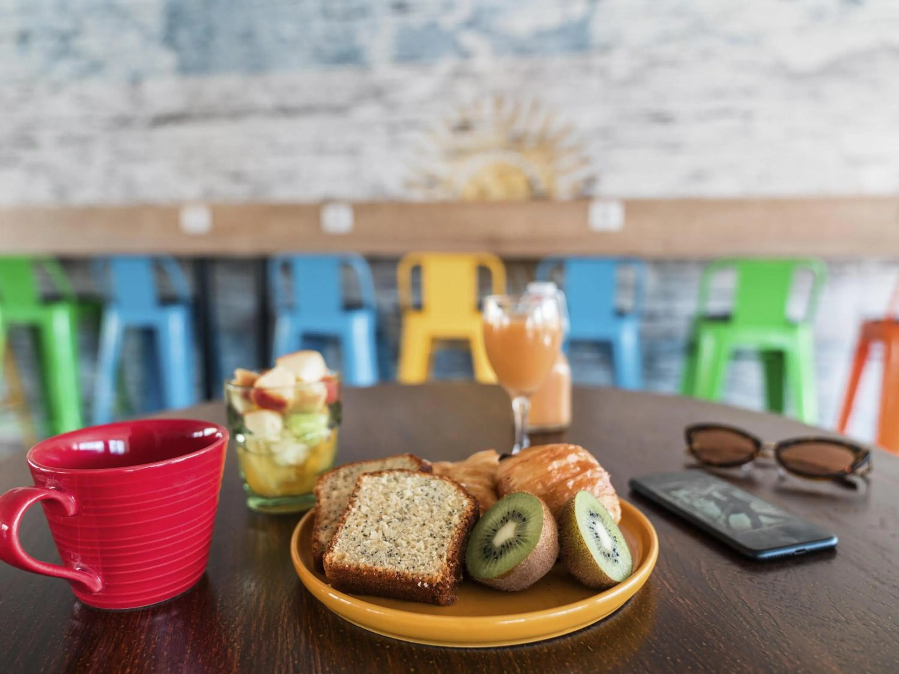 Breakfast in Ibis Styles Hyères Rooftop & Spa