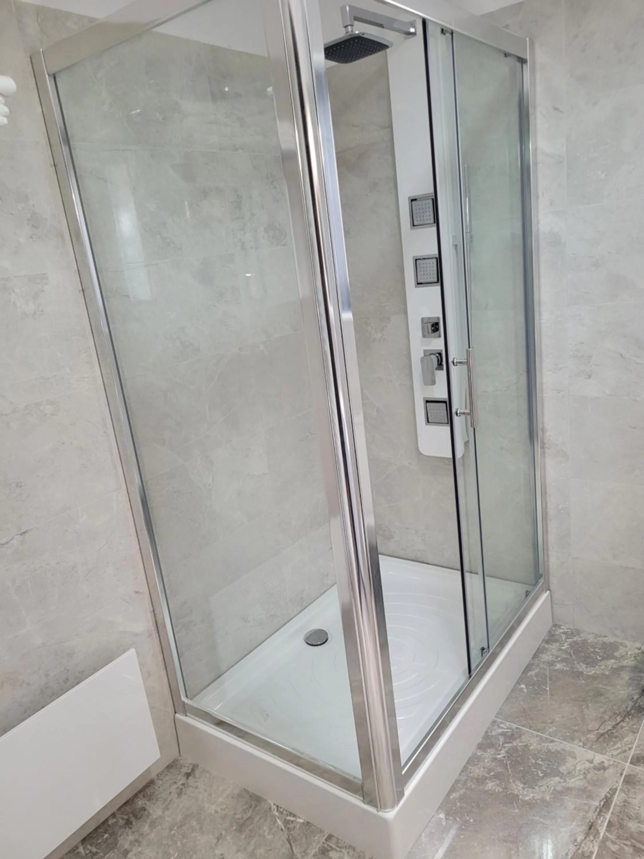 Bathroom in LOTUS Boutique