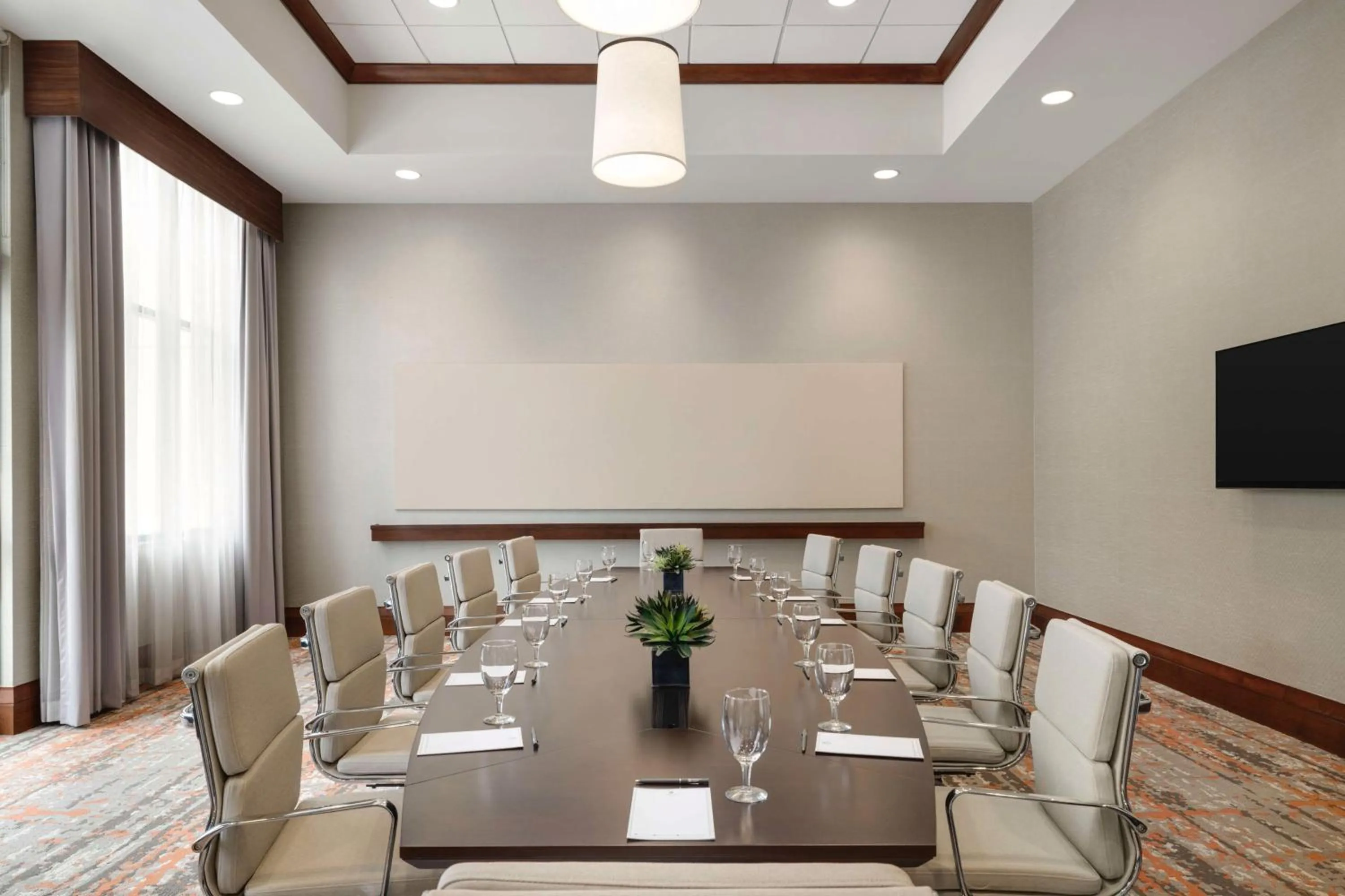 Meeting/conference room in Embassy Suites Chattanooga Hamilton Place