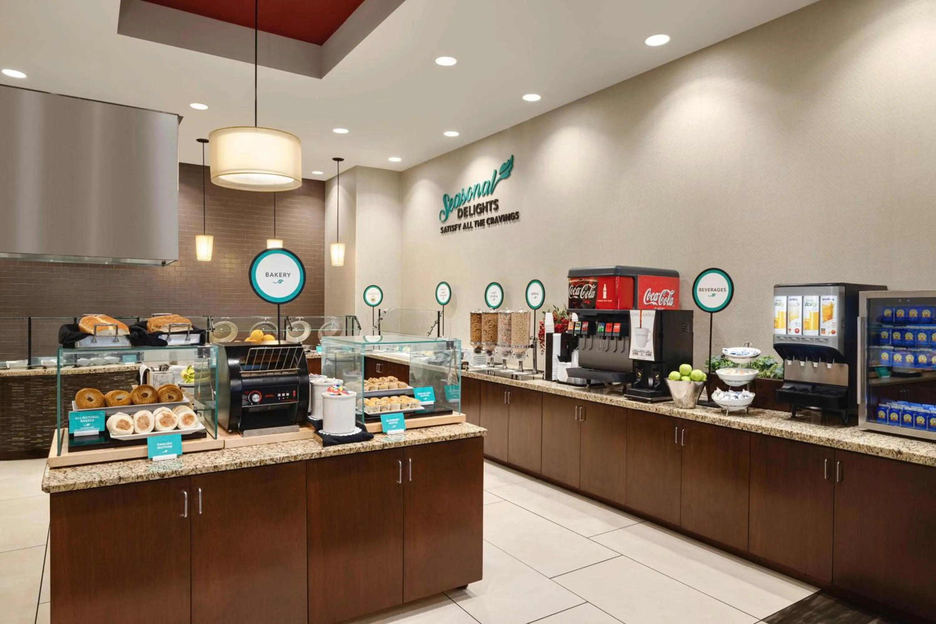 Breakfast in Embassy Suites Chattanooga Hamilton Place