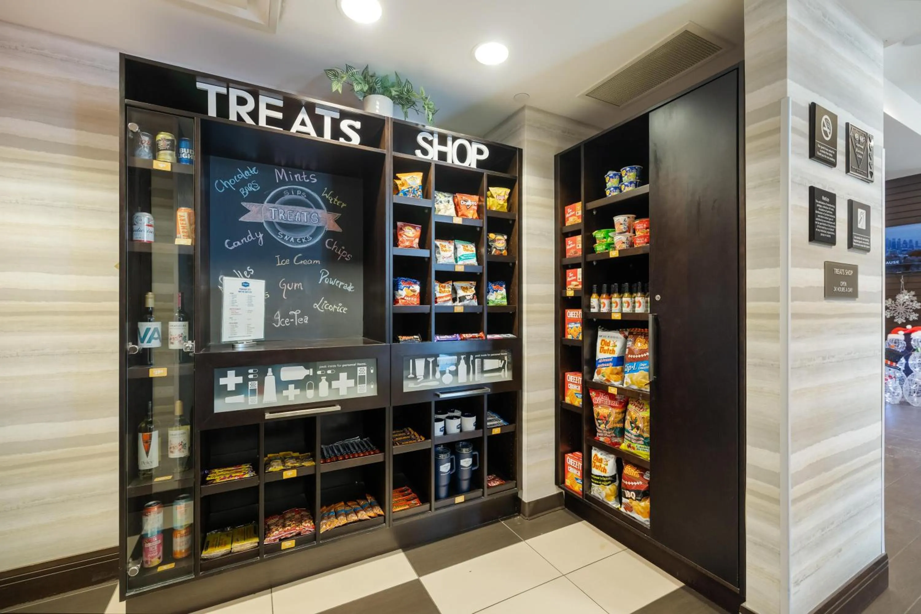 Restaurant/places to eat in Hampton Inn by Hilton Winnipeg