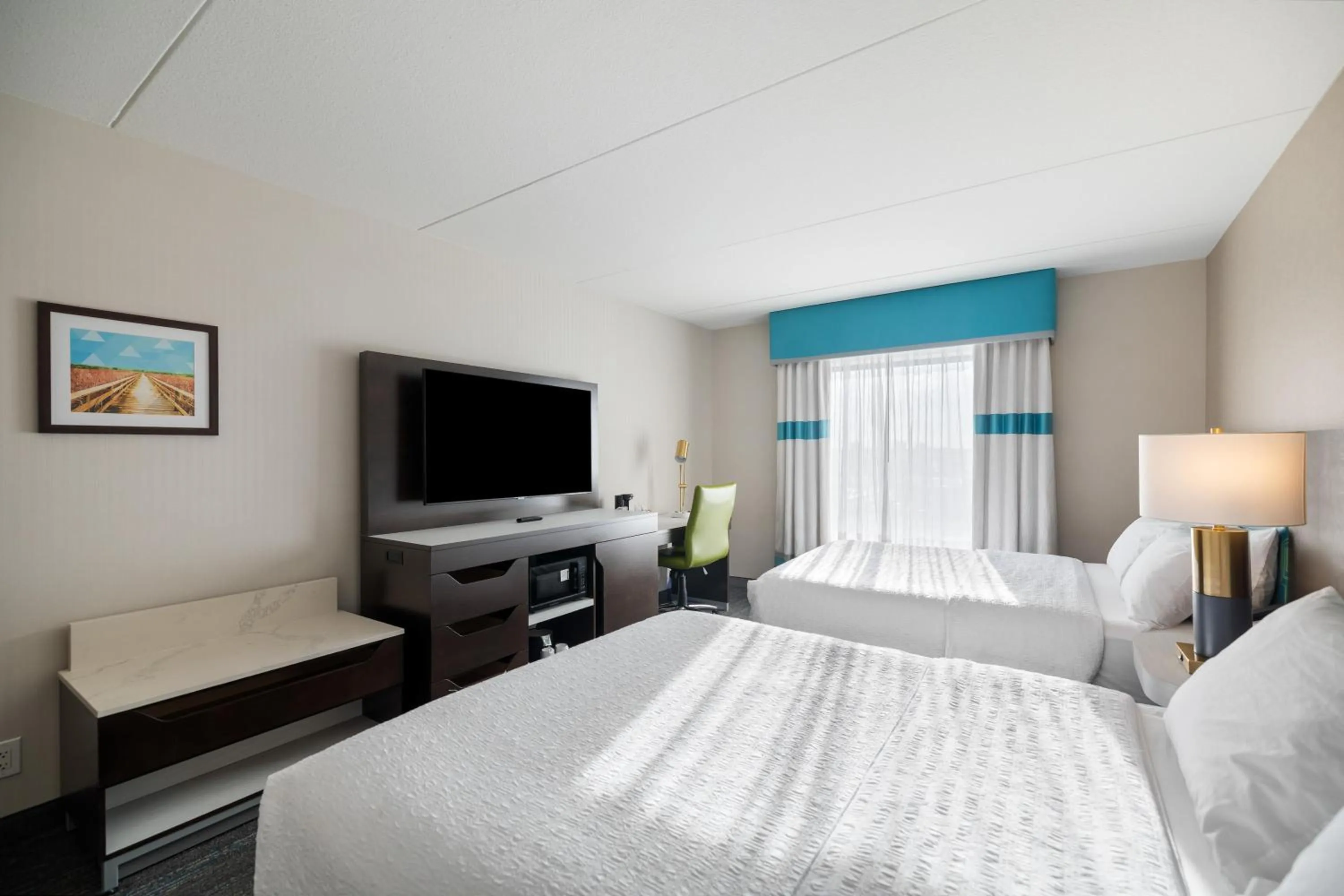 Bed in Hampton Inn by Hilton Winnipeg