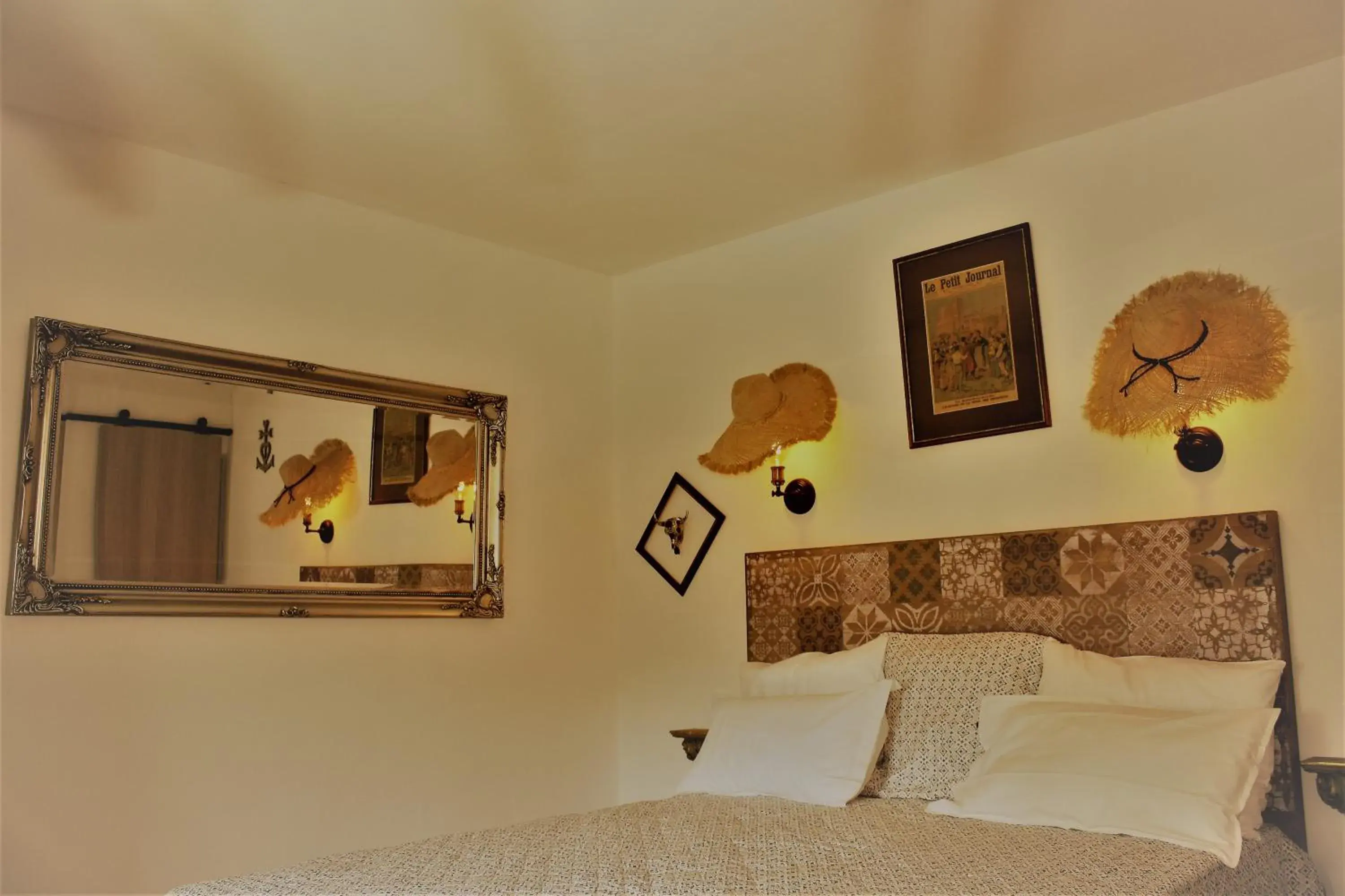 Double Room with Pool View - First Floor in Mas Fandelou Double Room with Pool View - First Floor in Mas Fandelou