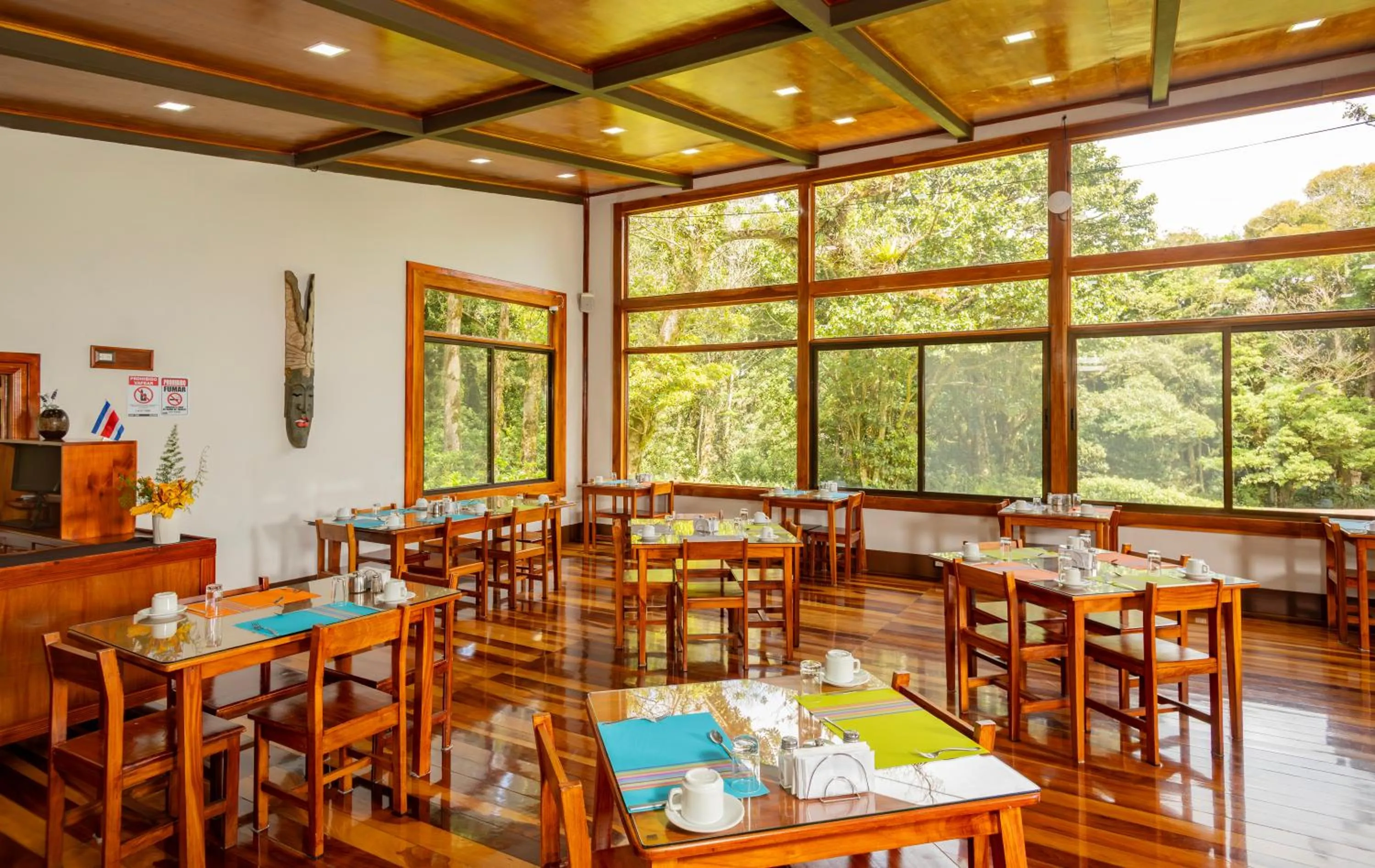 Restaurant/places to eat in Trapp Family Lodge Monteverde