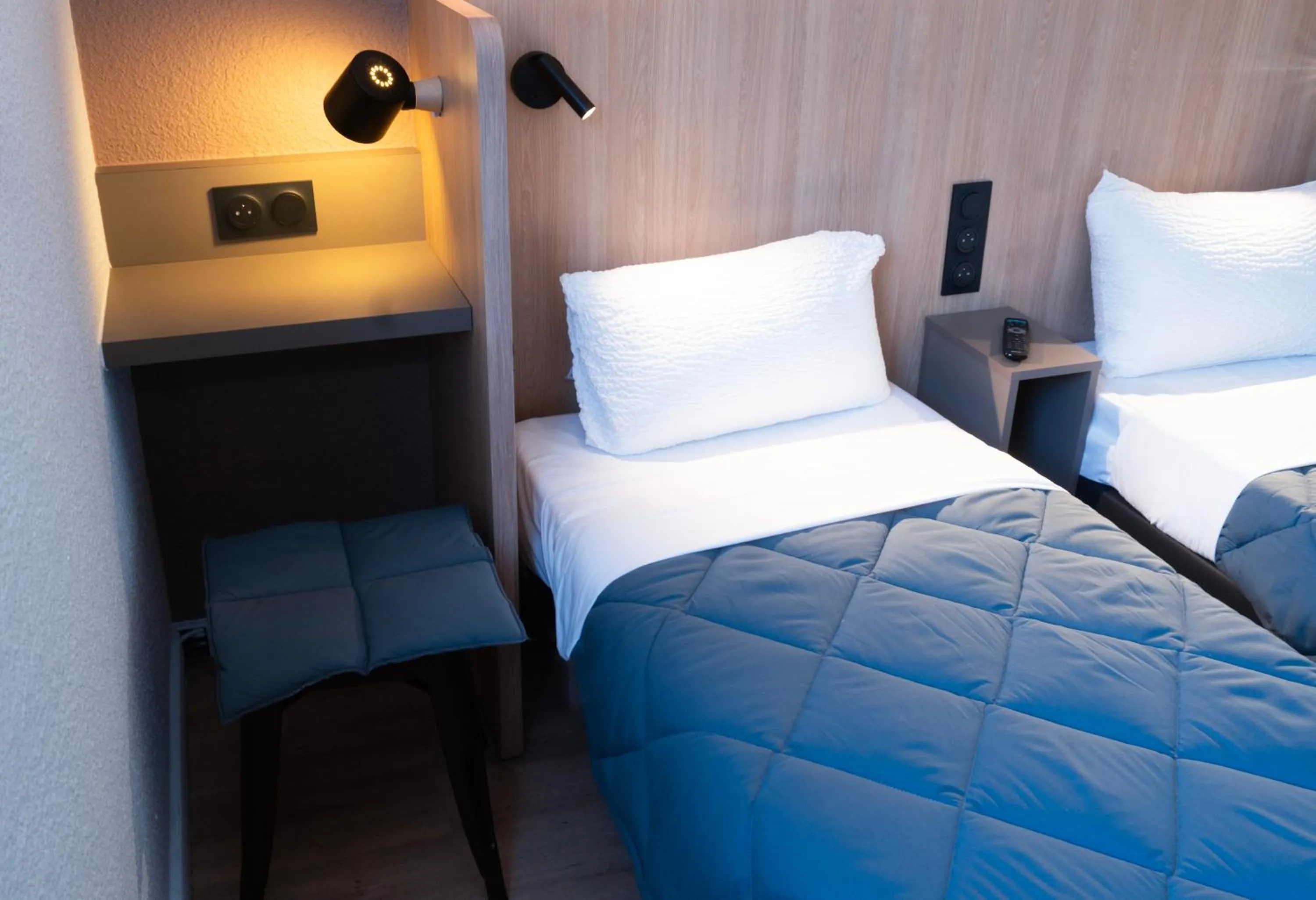 Photo of the whole room, Bed in Première Classe Paris-Ouest Gennevilliers