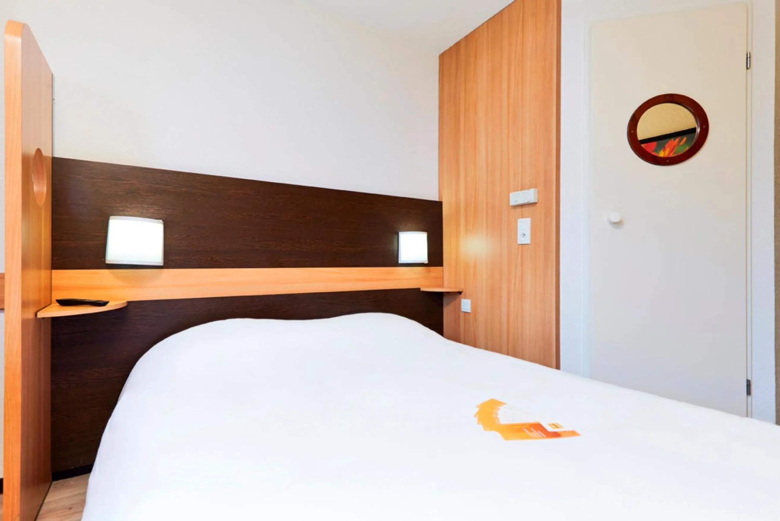 Staff, Bed in Première Classe Paris-Ouest Gennevilliers