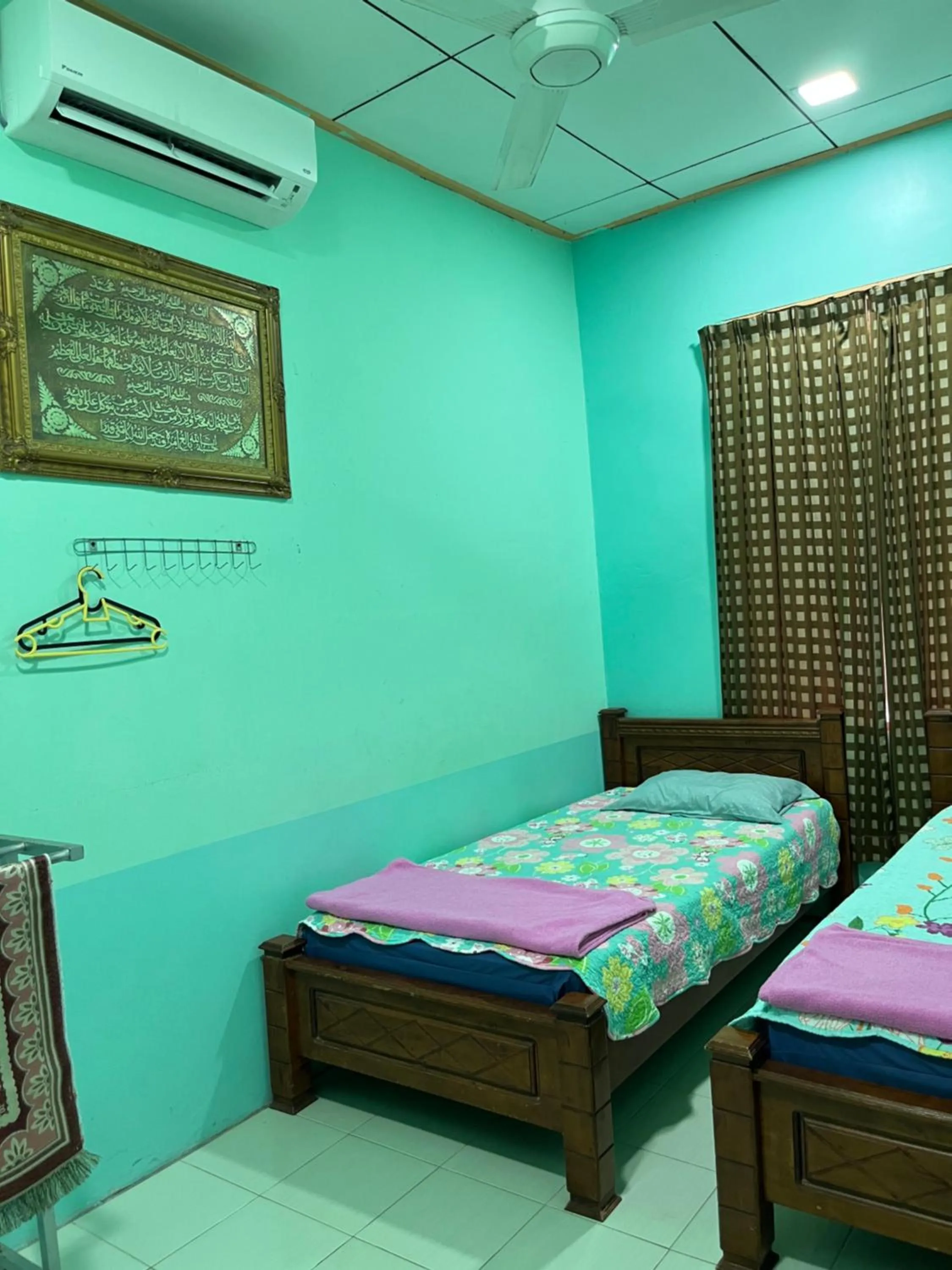 Bed in Homestay Kuala Terengganu (Barokah Homestay)