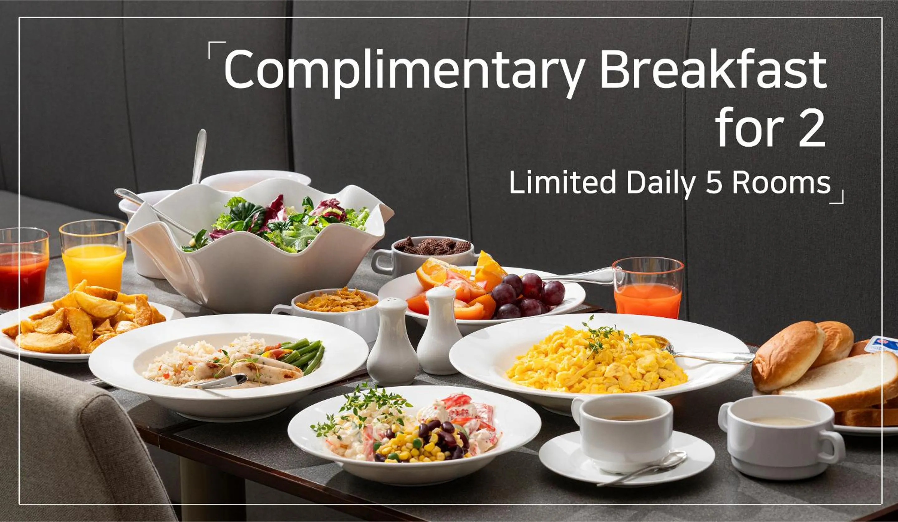 Text overlay in Nine Tree by Parnas Seoul Insadong