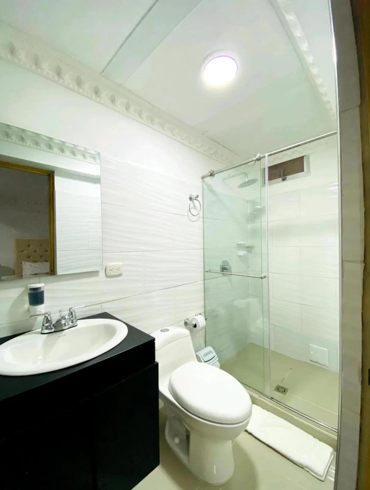 Hotel West California