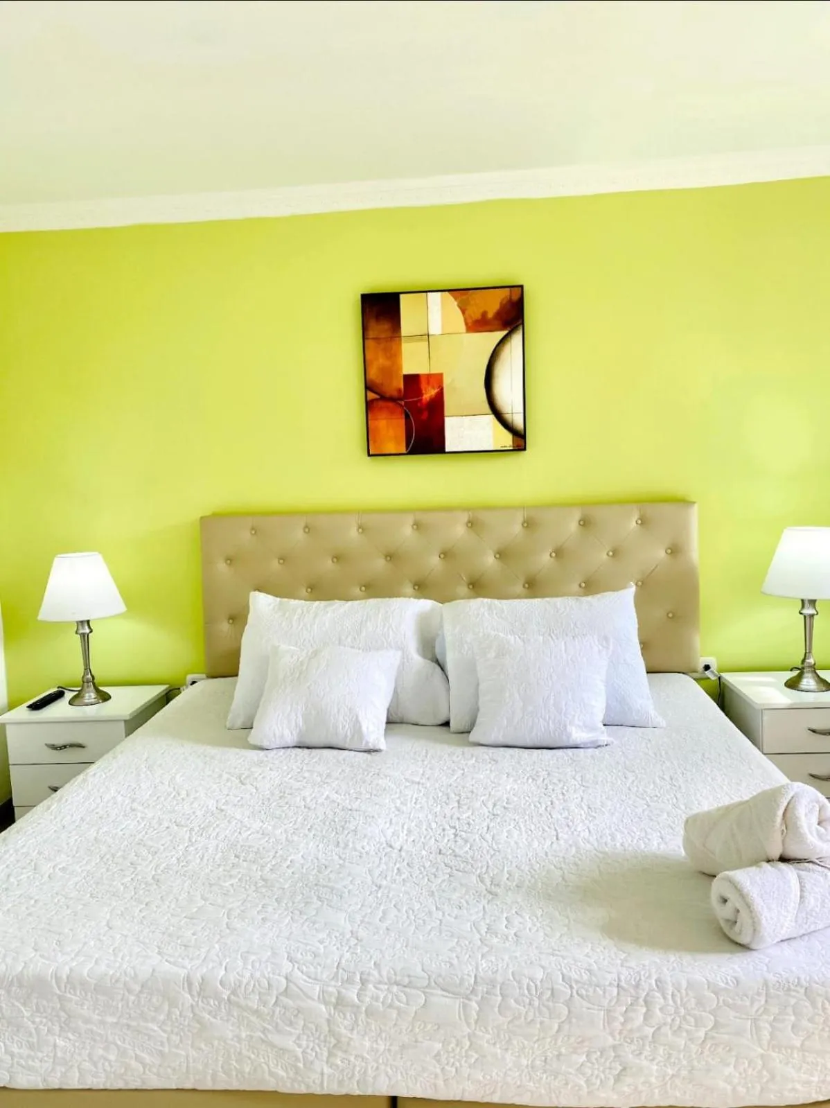 Bed in Hotel West California