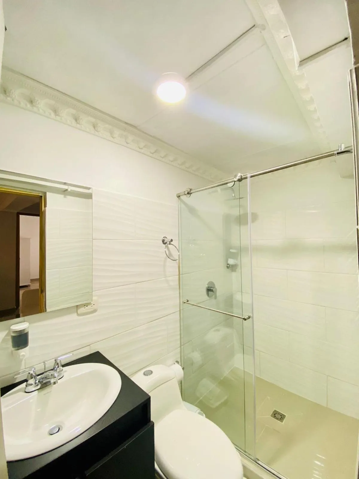 Hotel West California