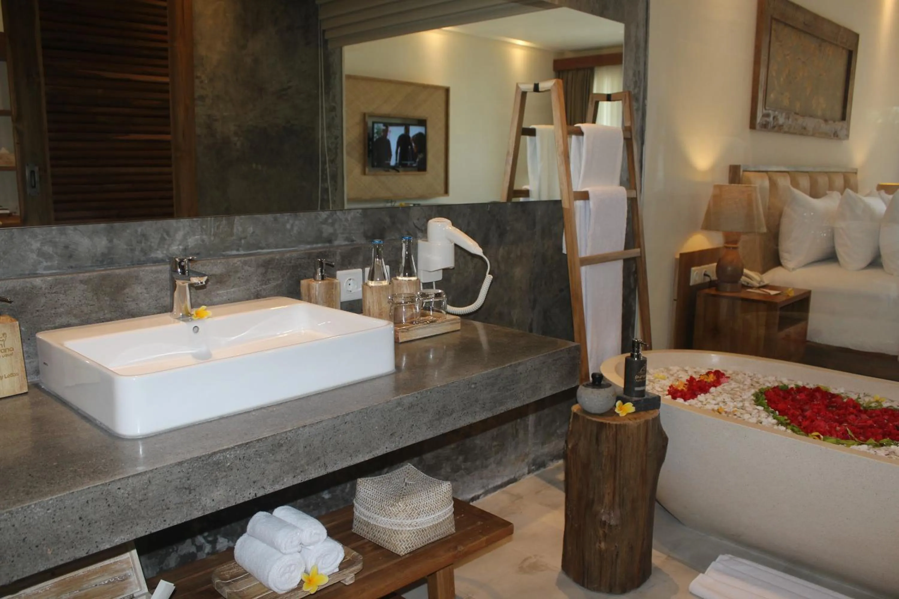 Bathroom in Purana Suite Ubud