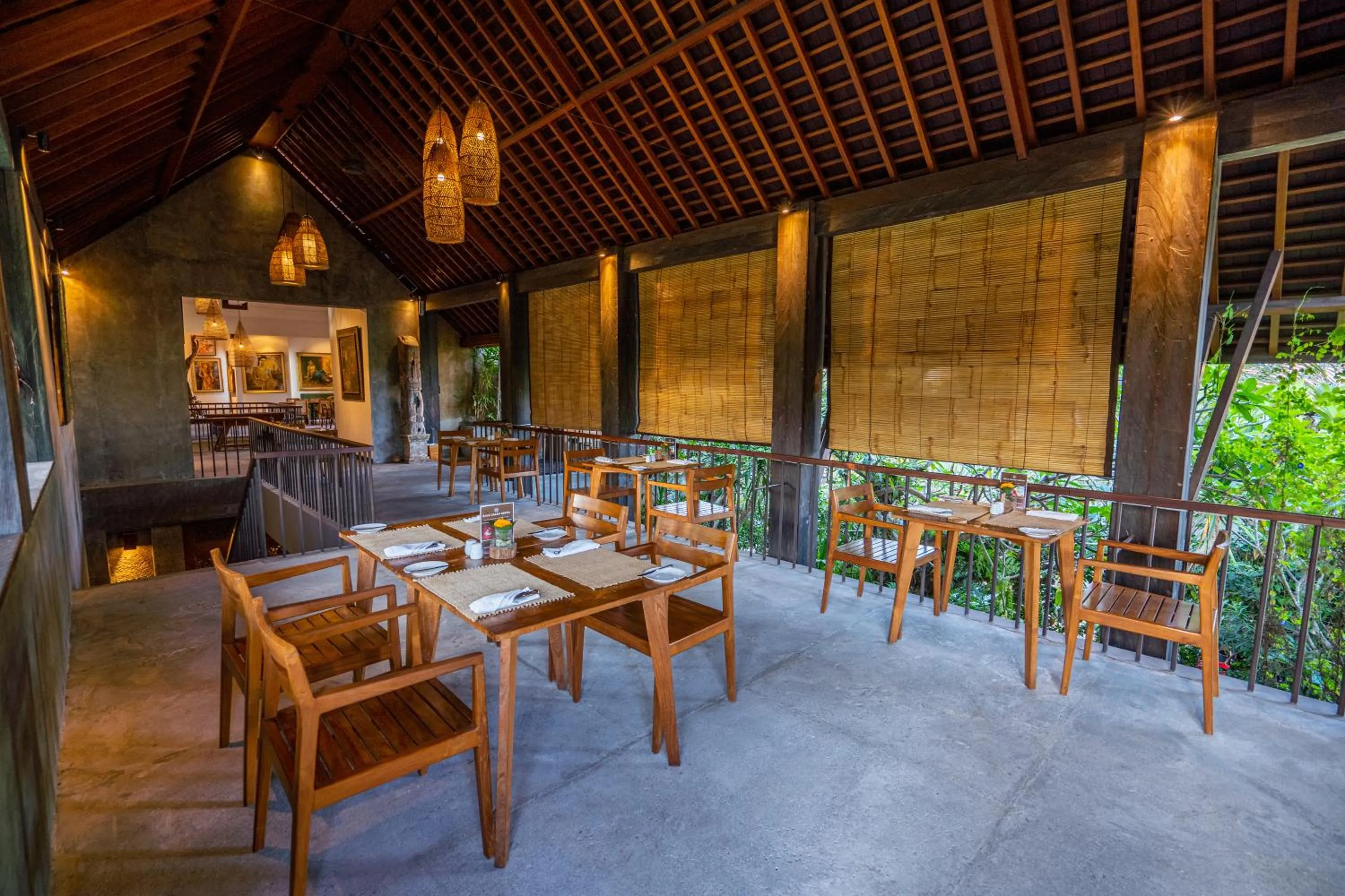 Restaurant/places to eat in Purana Suite Ubud
