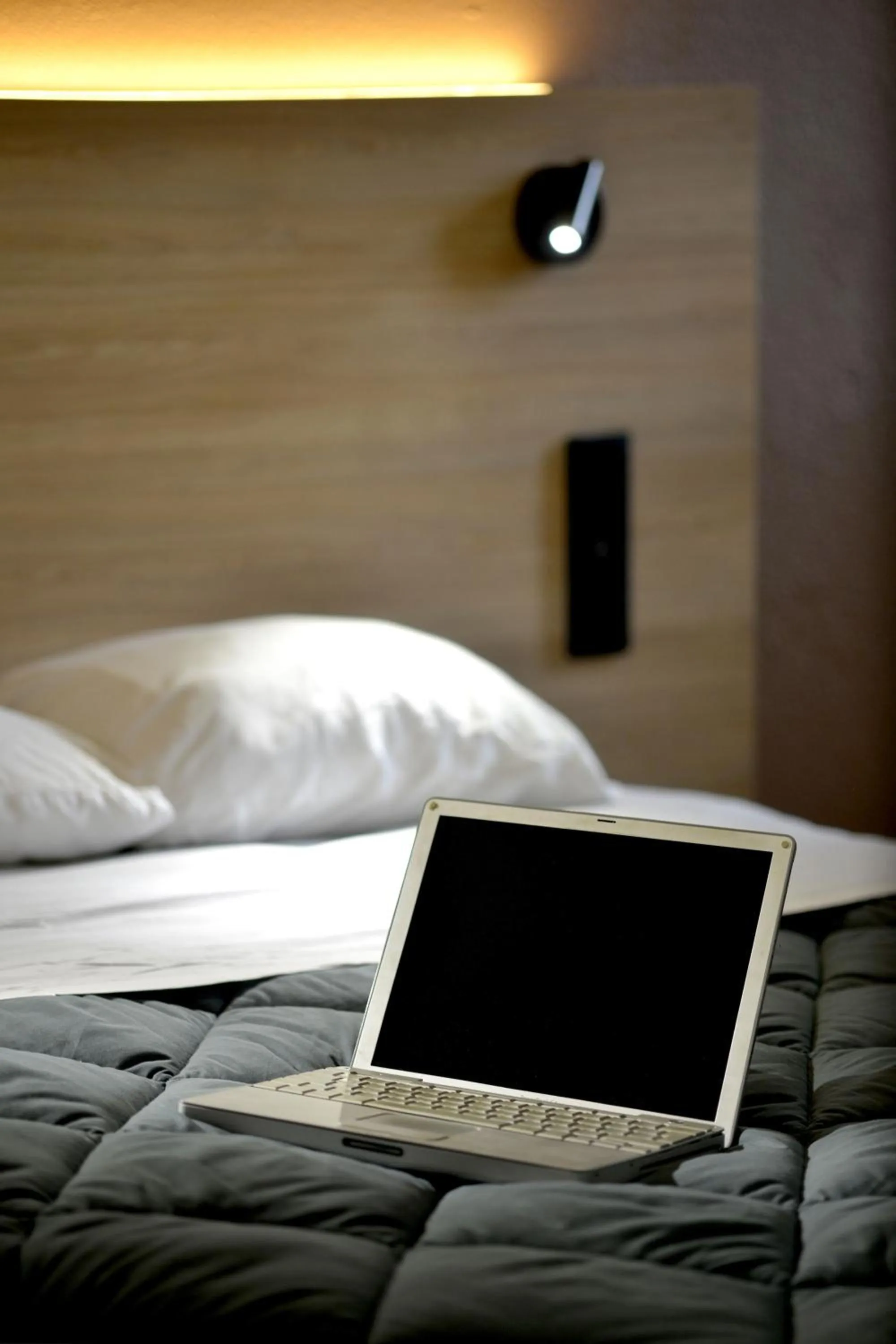 Bed in Premiere Classe Compiegne - Jaux