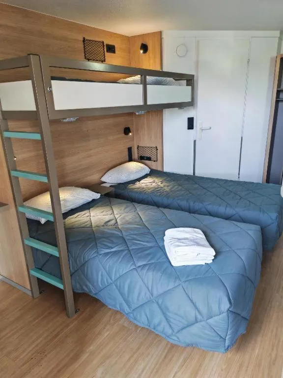 Bed in Premiere Classe Compiegne - Jaux