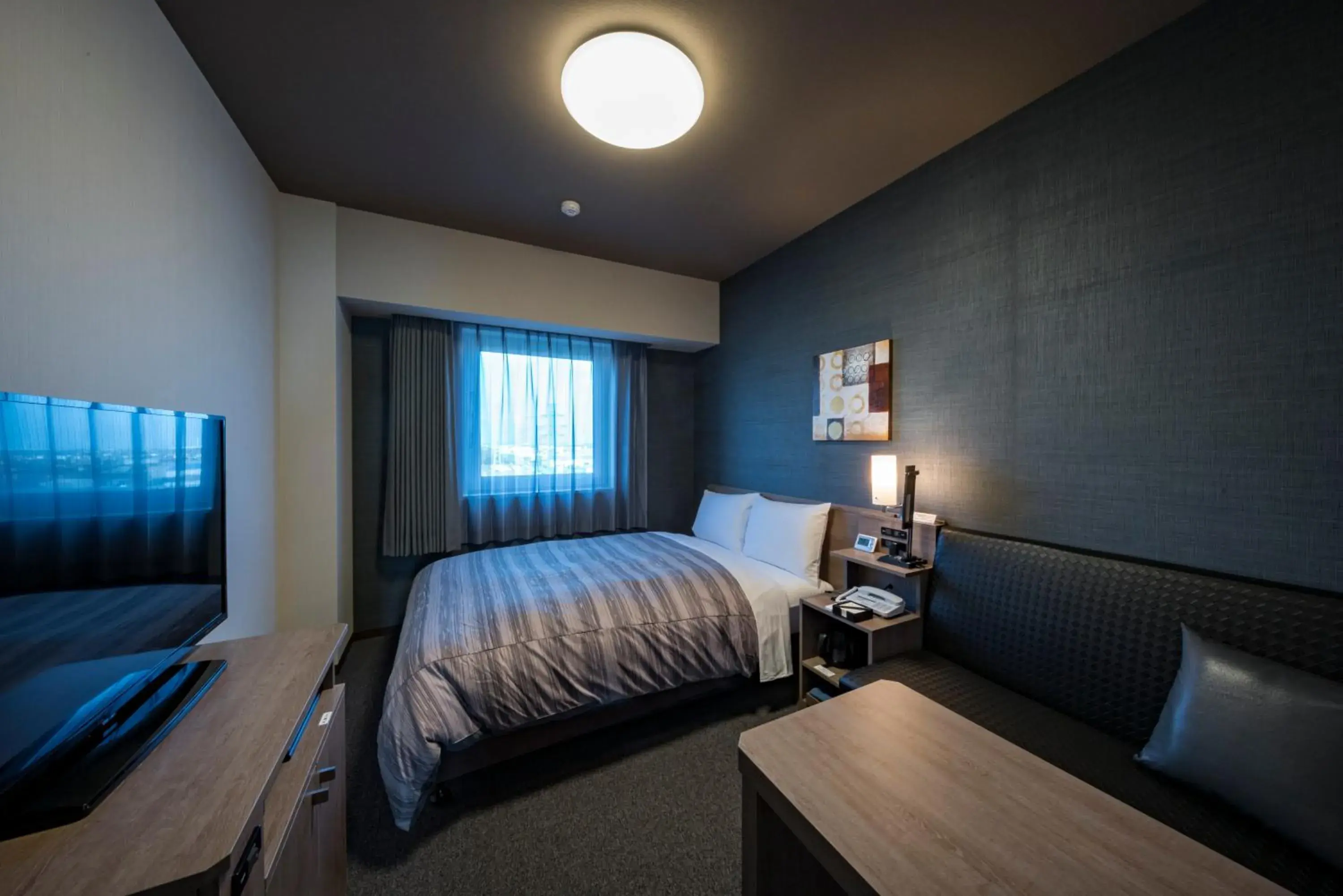 Small Double Room - single occupancy - Non-Smoking in Hotel Route-Inn Kamisu Small Double Room - single occupancy - Non-Smoking in Hotel Route-Inn Kamisu