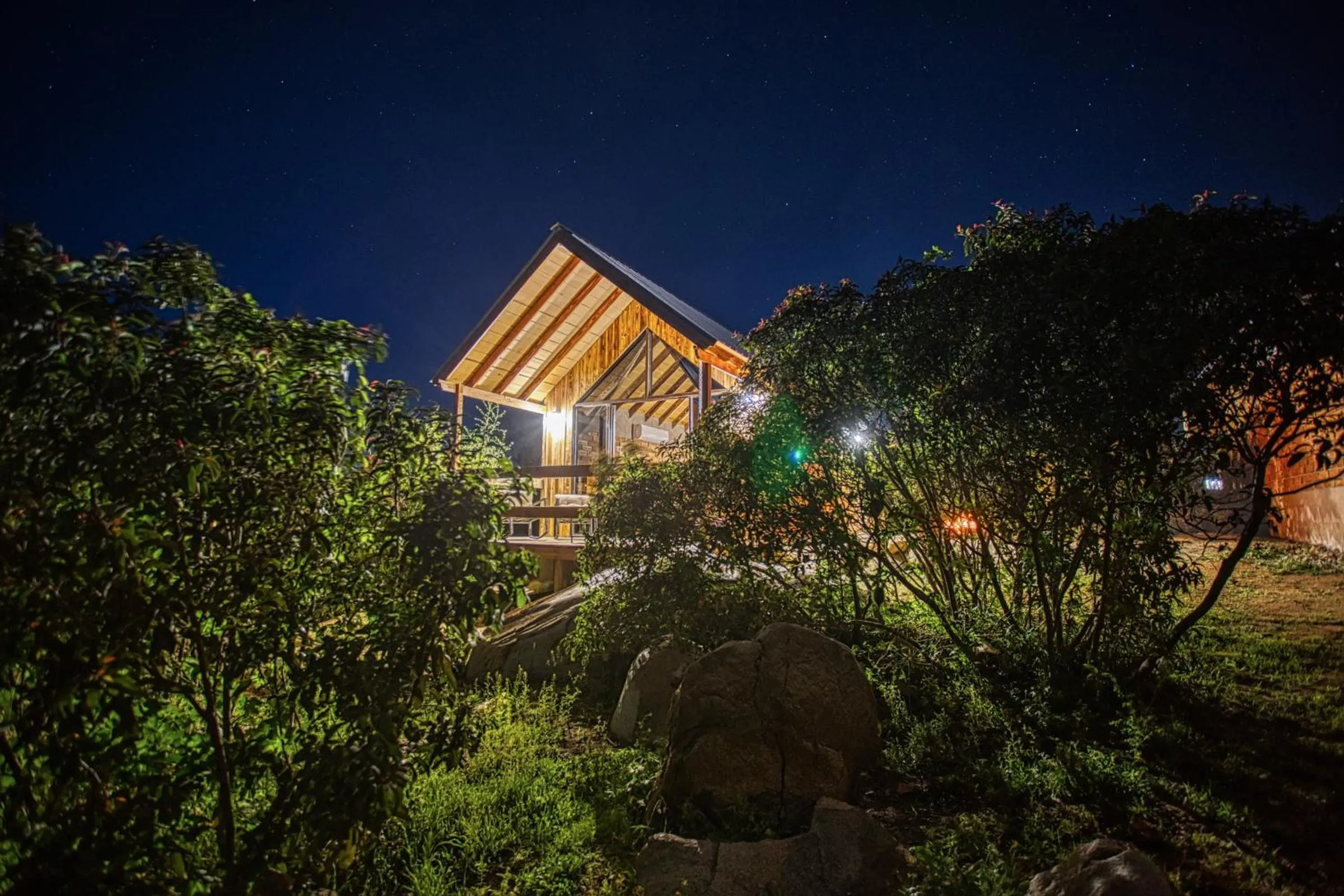 Night in Don Tomas Viñedo cabañas