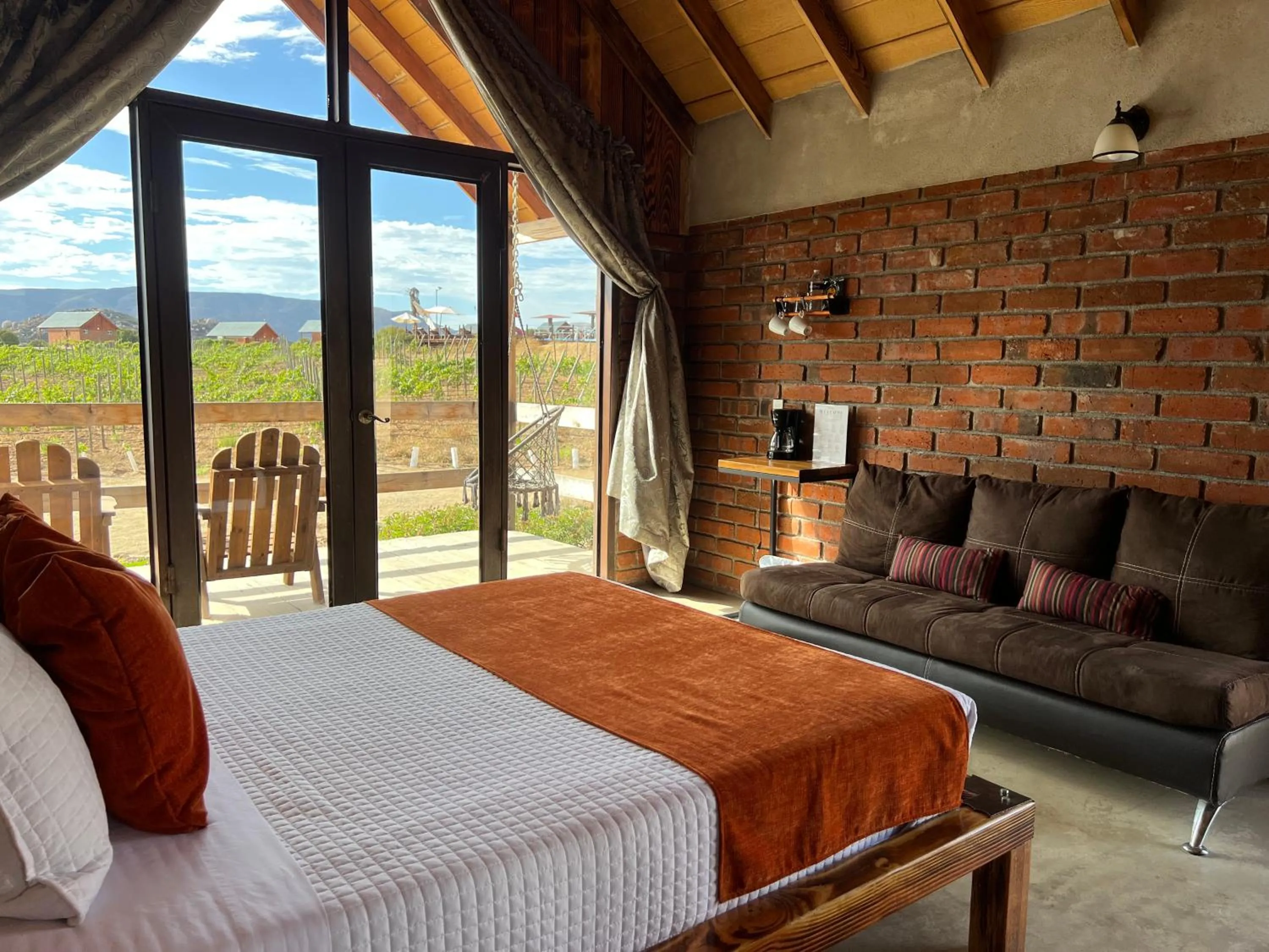 Bedroom, Bed in Don Tomas Viñedo cabañas