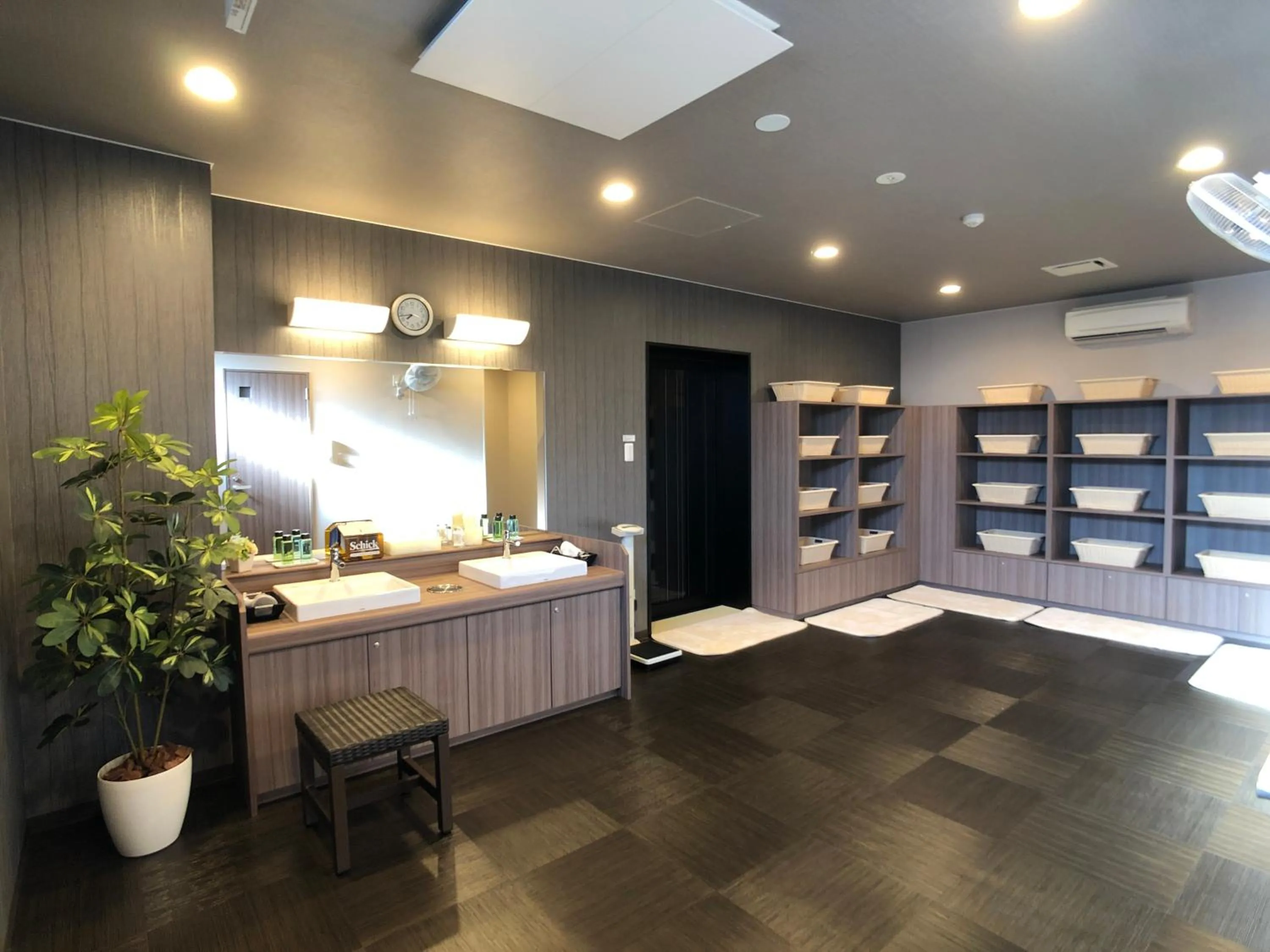 Public Bath in Hotel Route-Inn Yamanashi Chuo