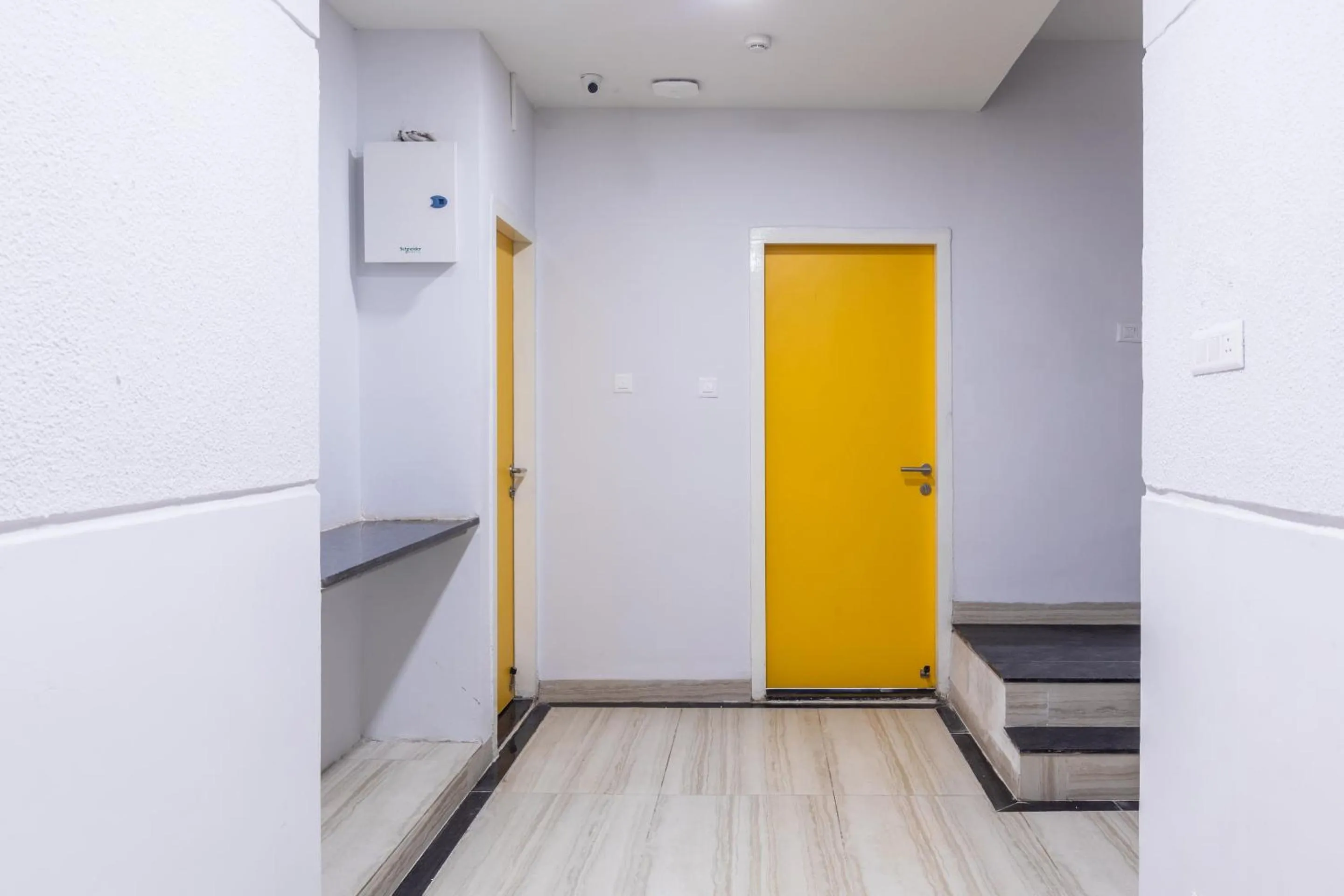 Lobby or reception in SILVERKEY FUSION STAYS